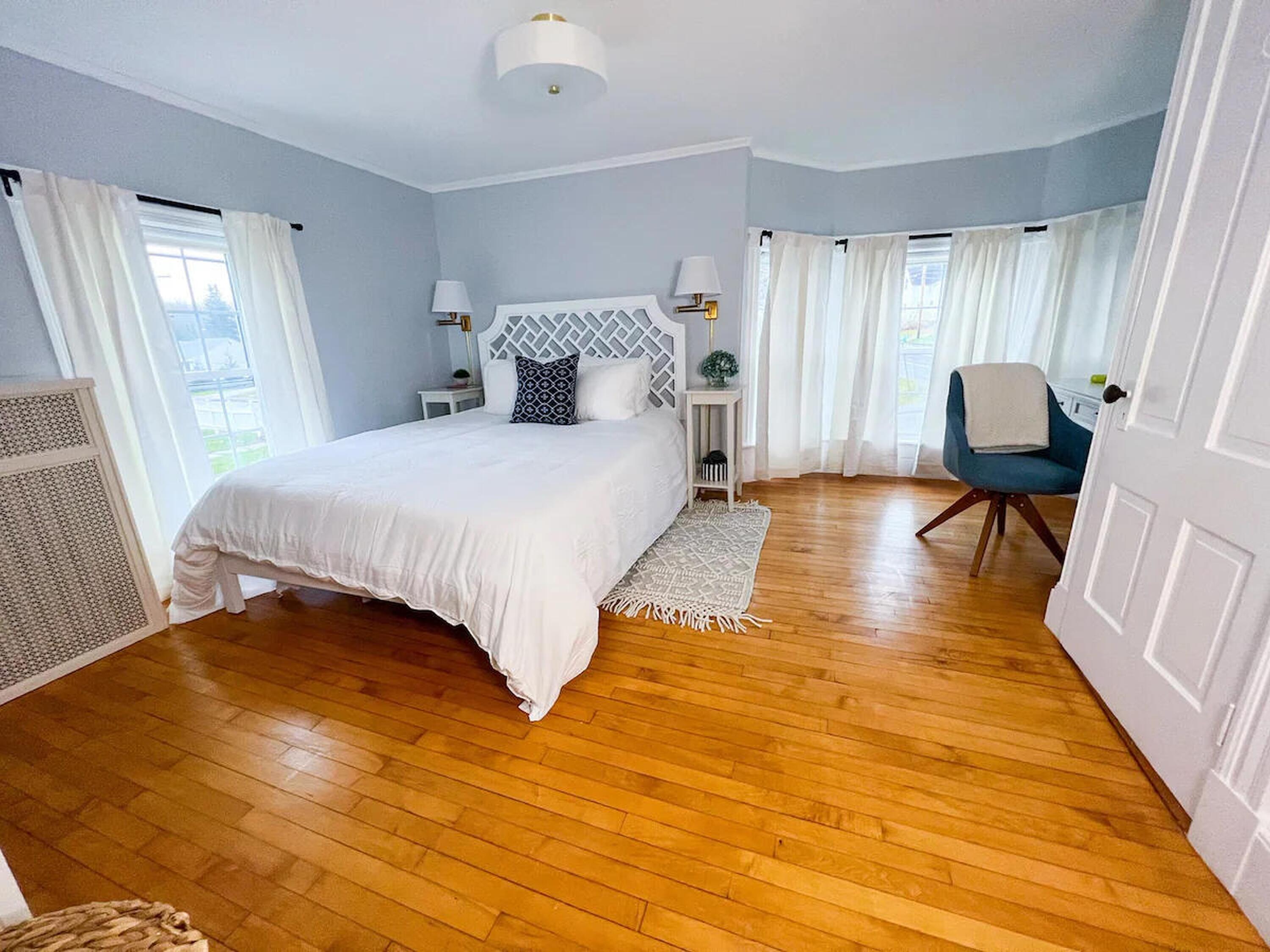 2 Warrenton Street