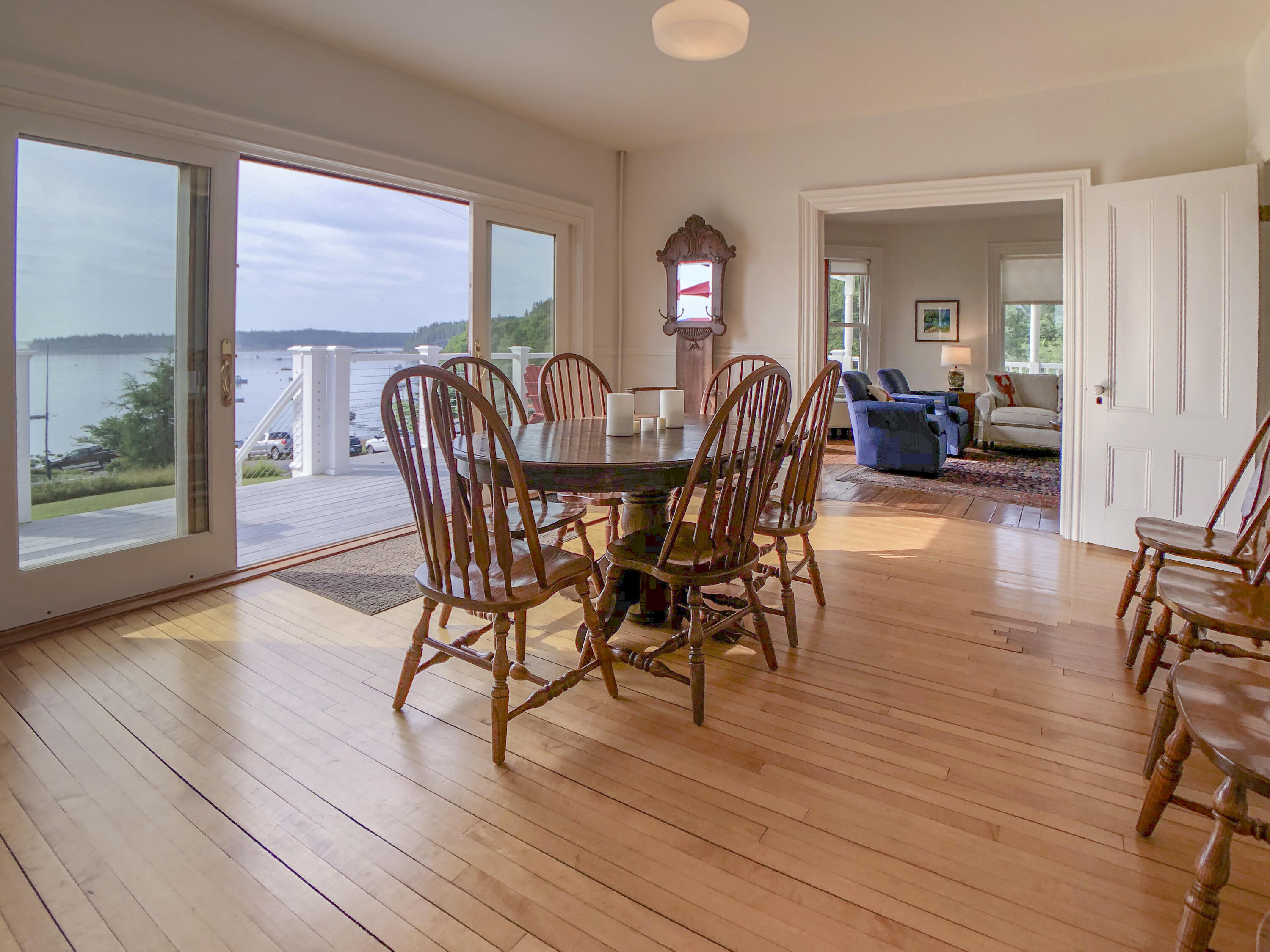 290 Harbor Road