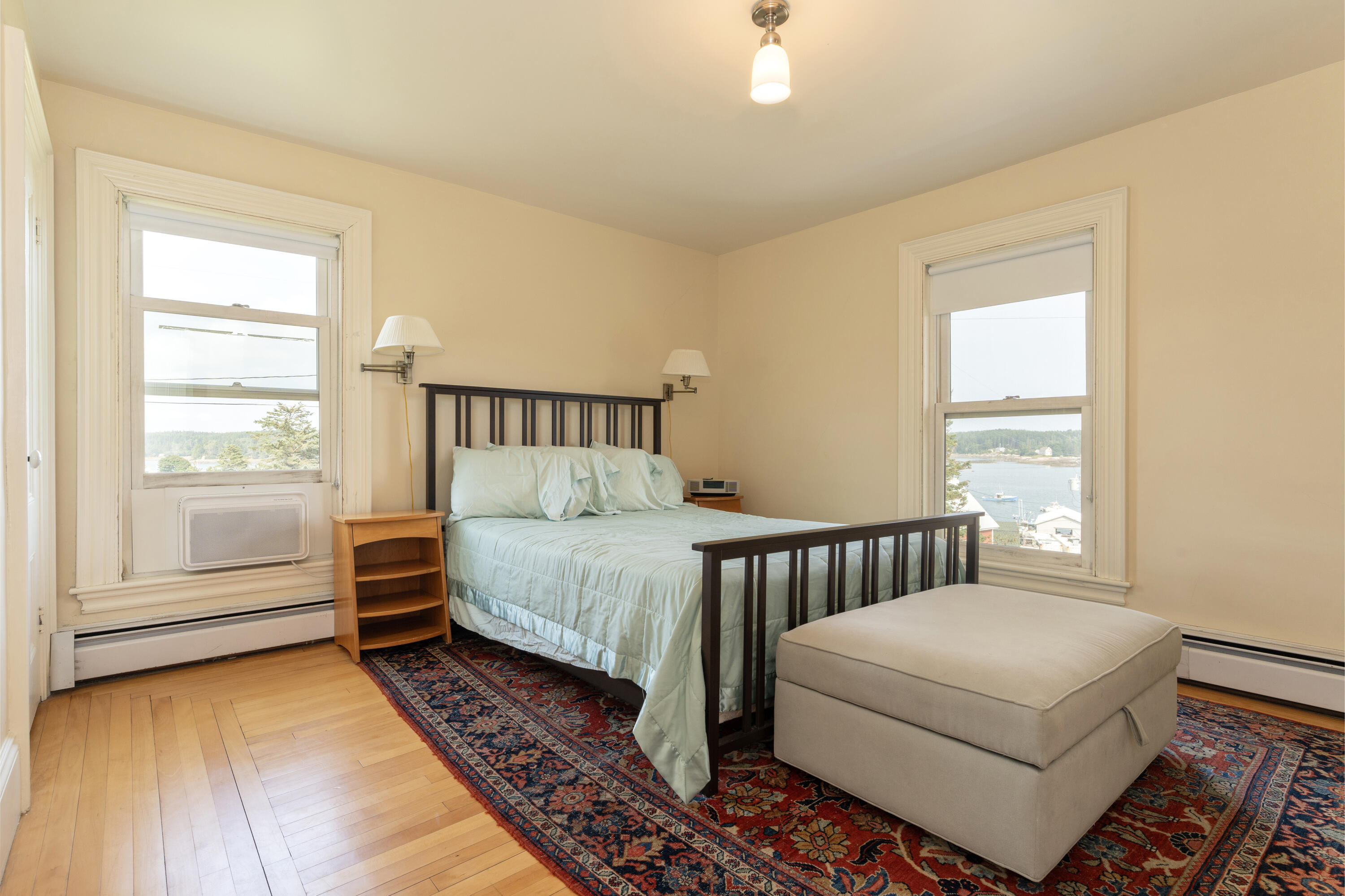 290 Harbor Road