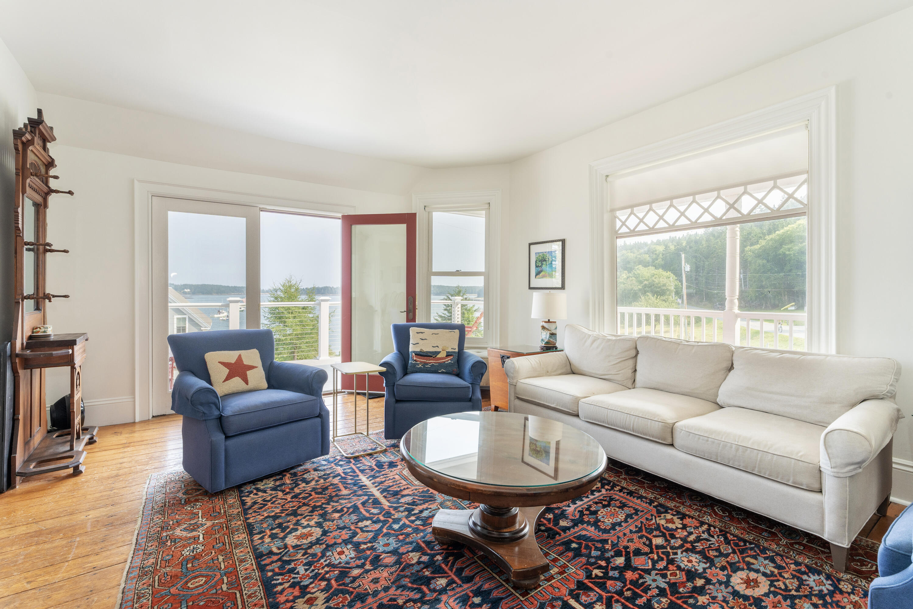 290 Harbor Road