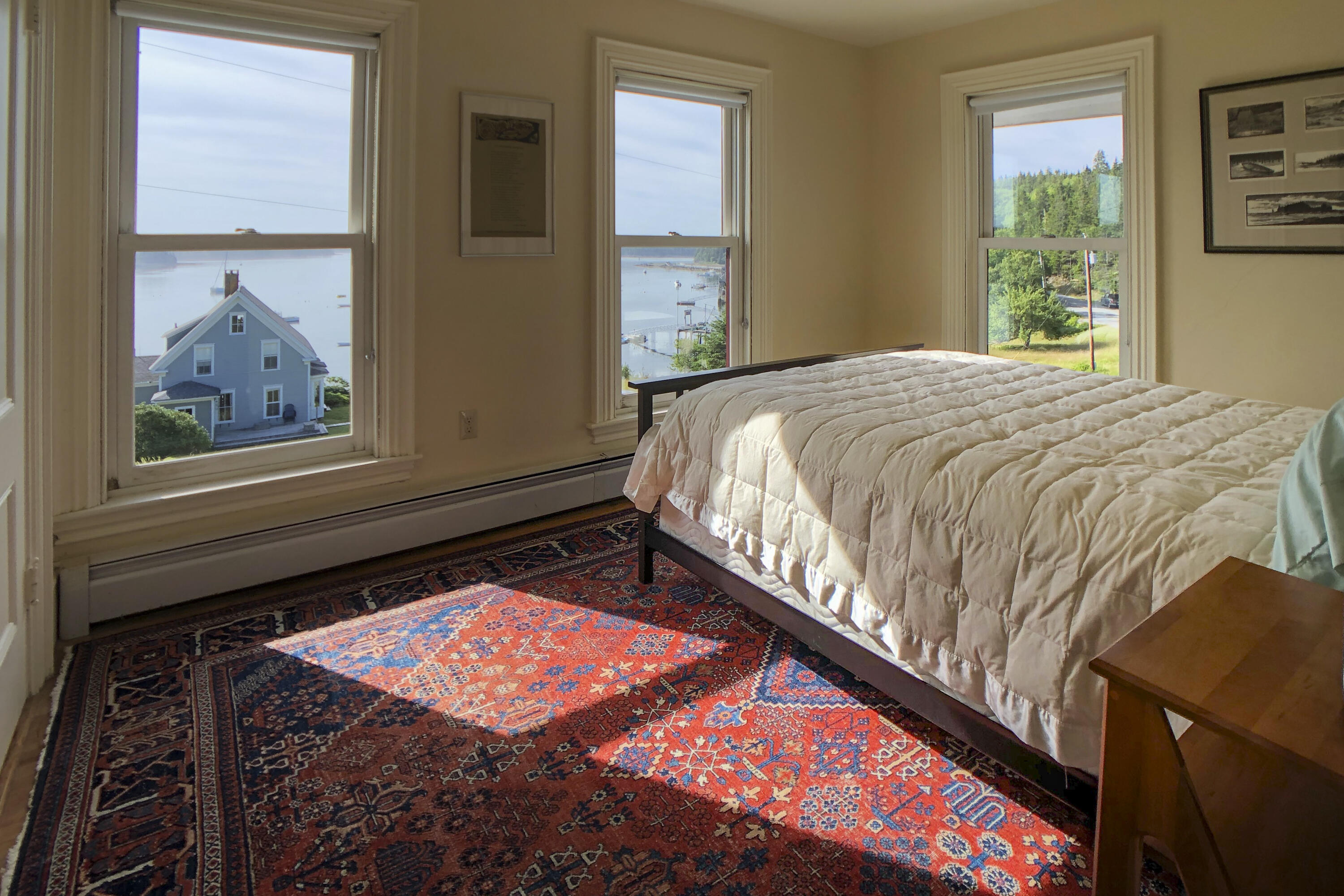 290 Harbor Road