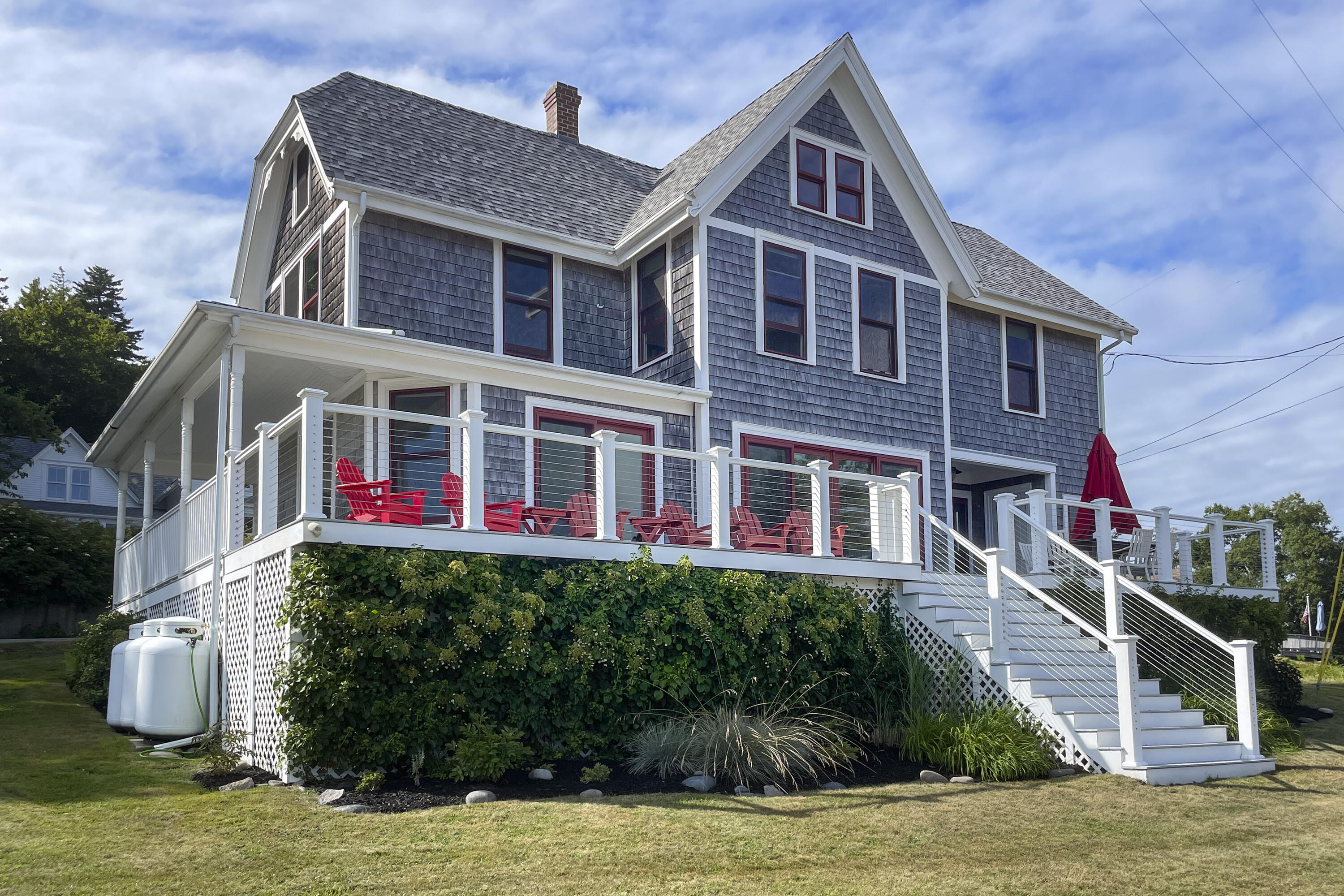 290 Harbor Road