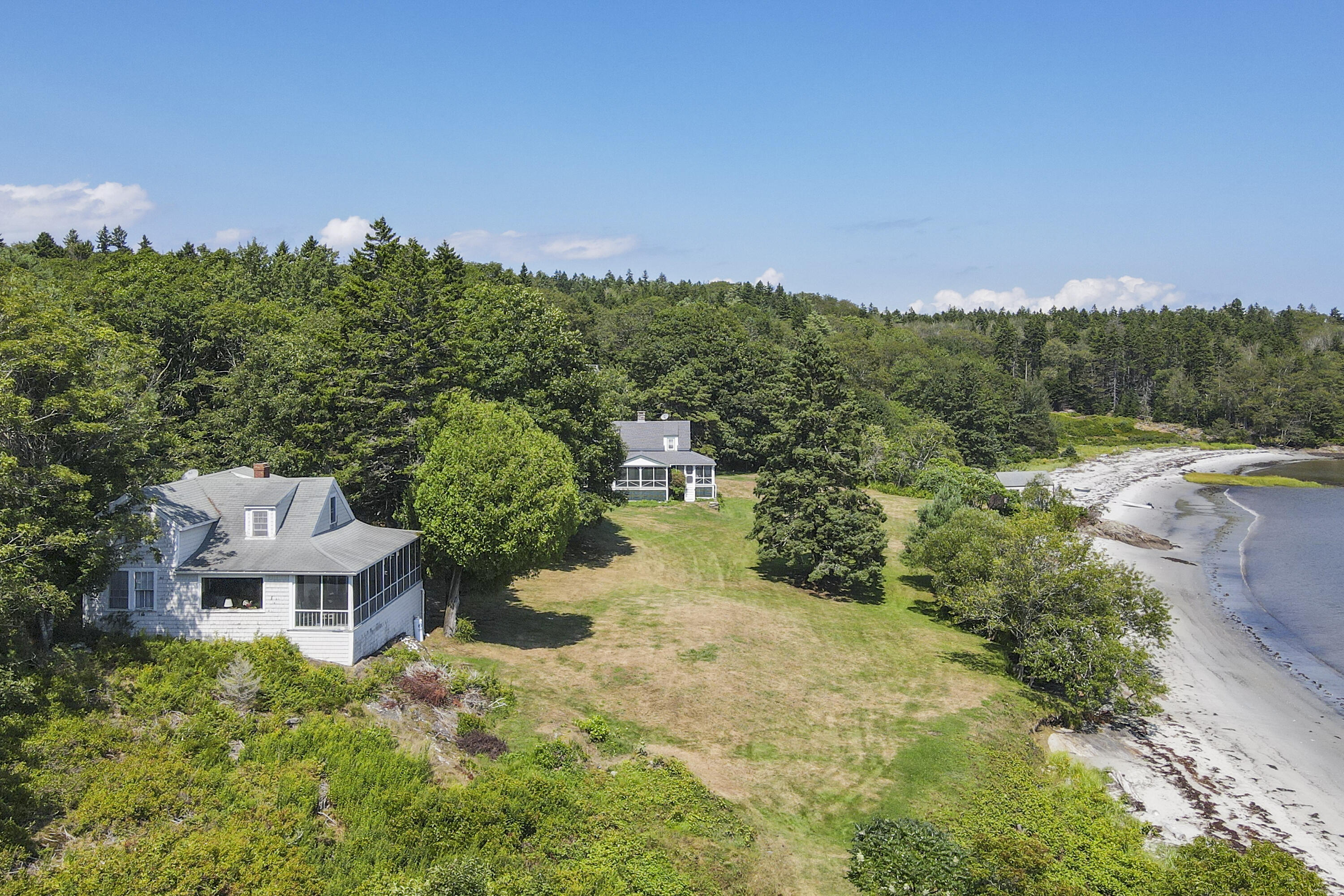 20 & 31 Mica Lane