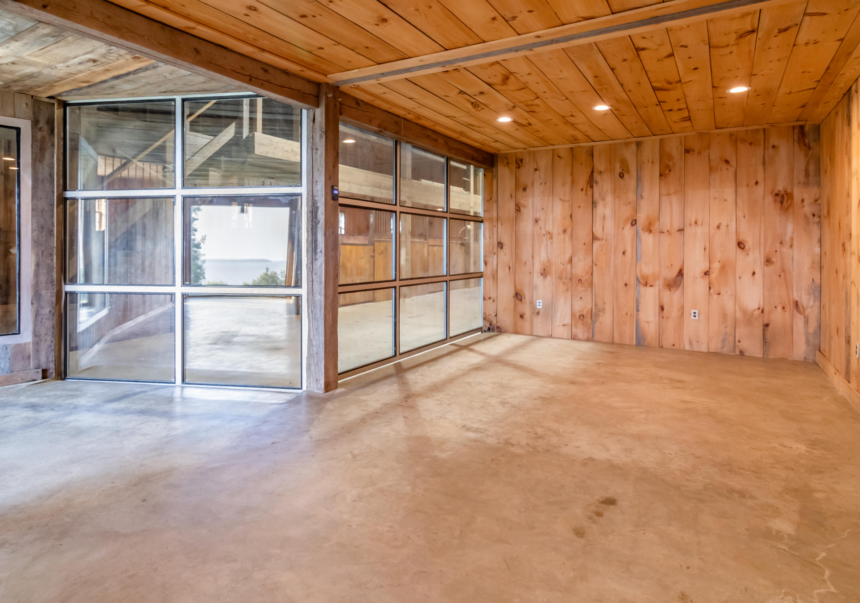 217 West Side Drive