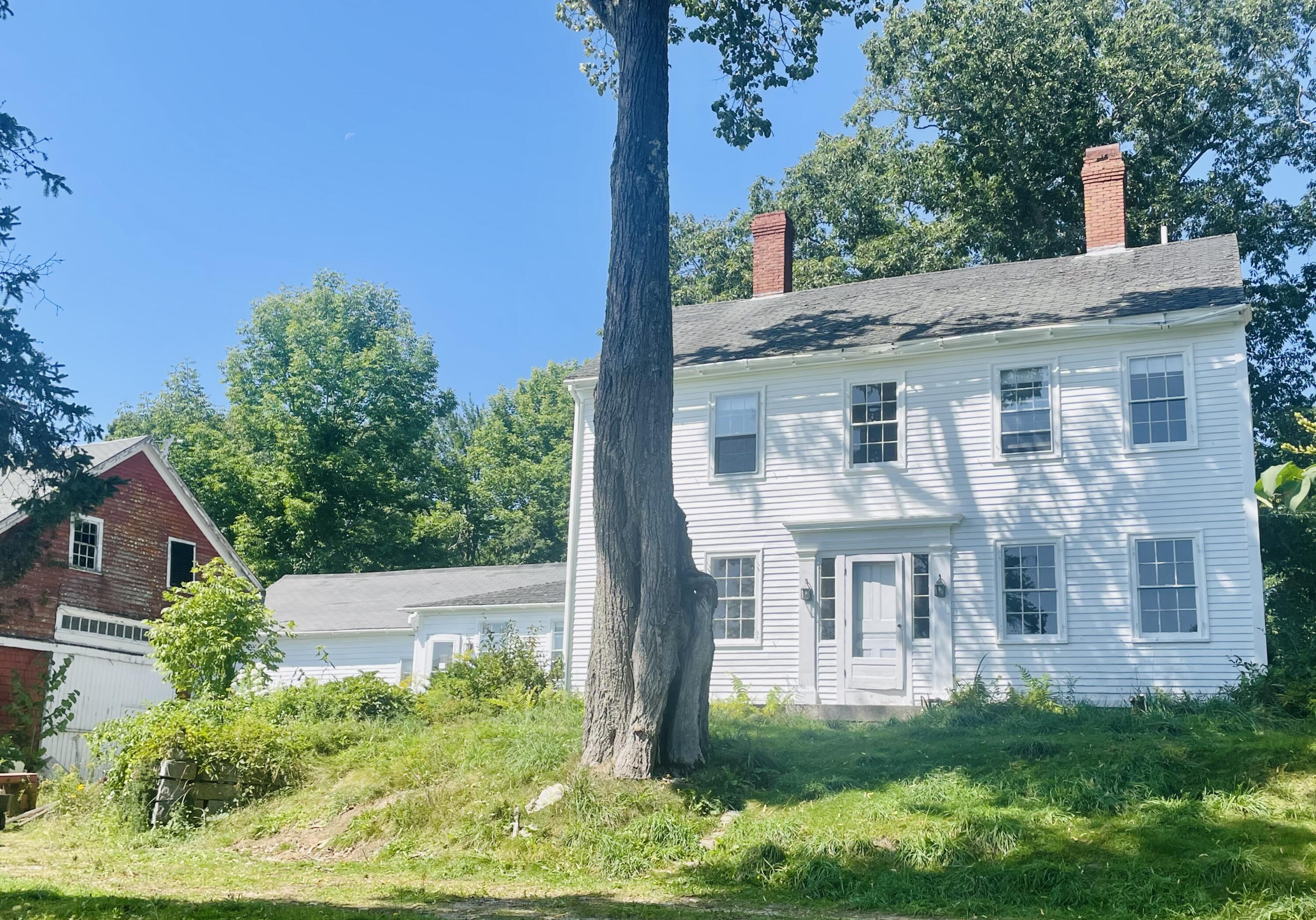 300 Pleasant Street