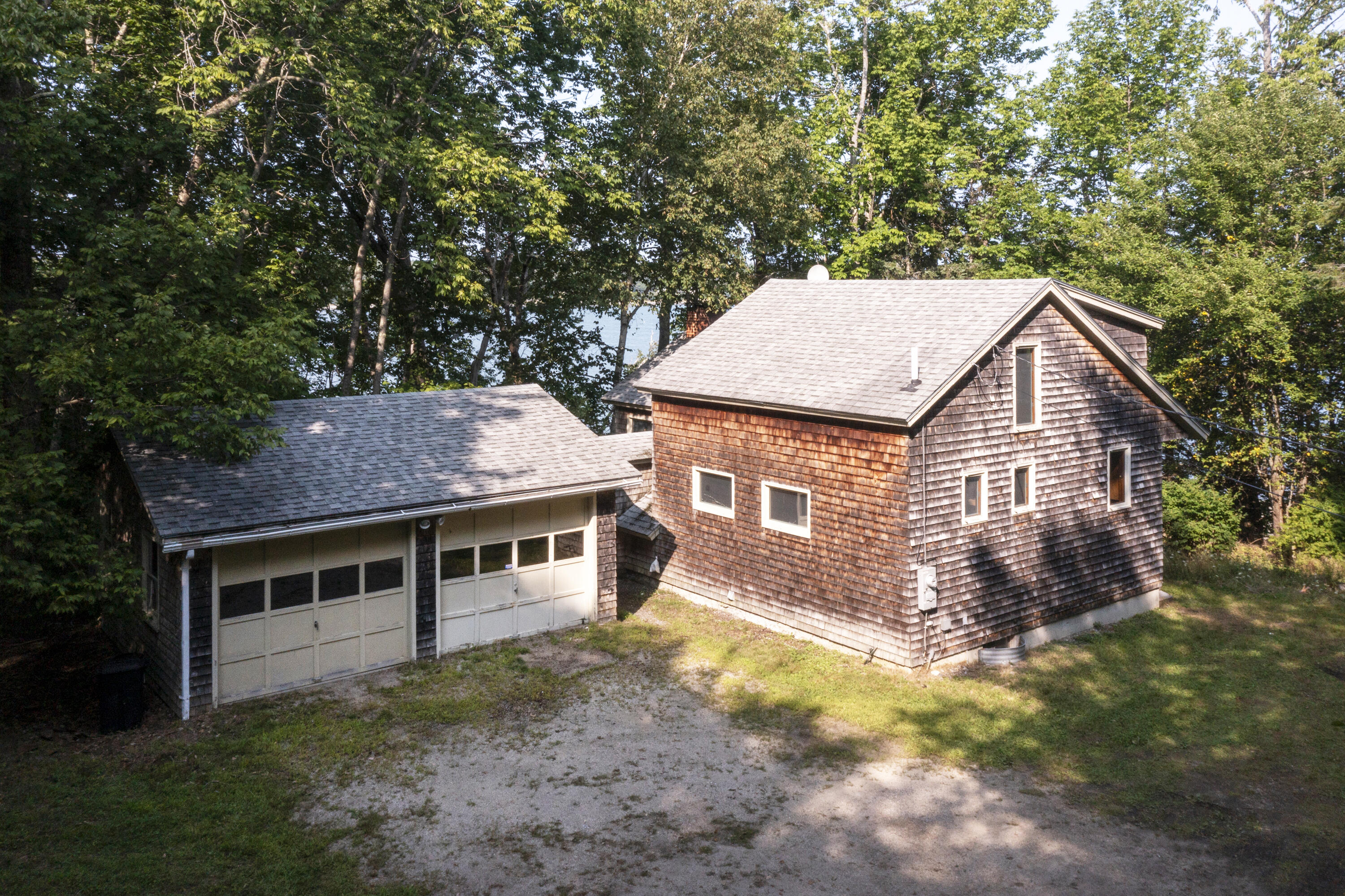 410 Oak Point Road