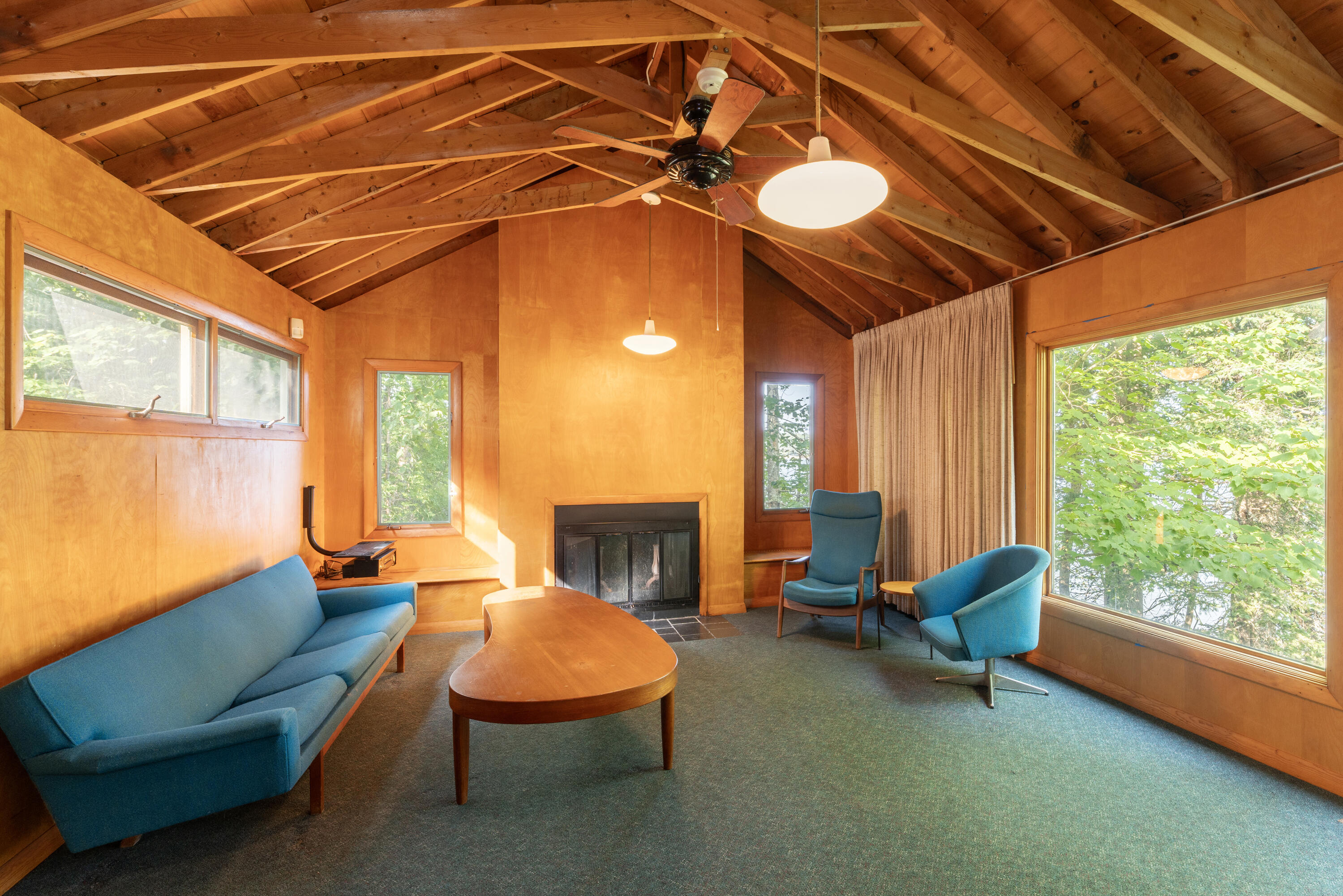 410 Oak Point Road