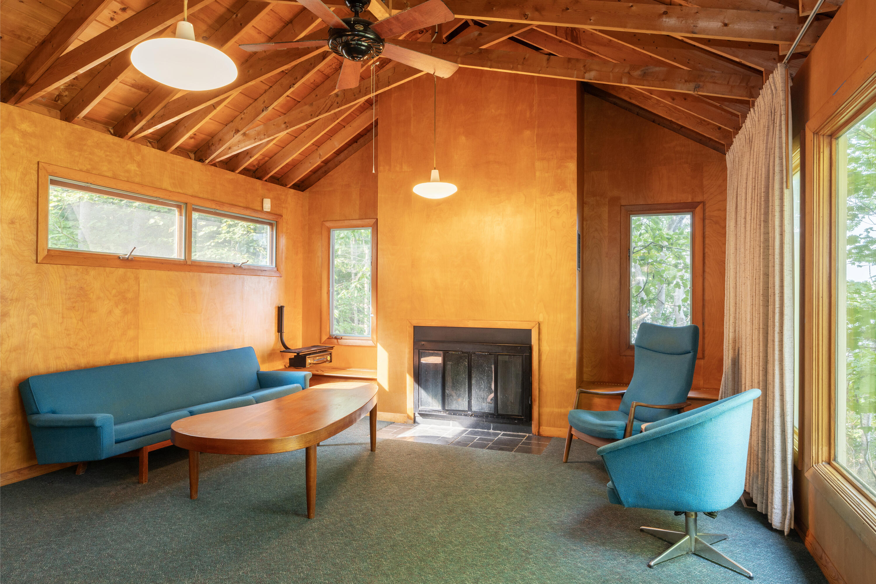 410 Oak Point Road