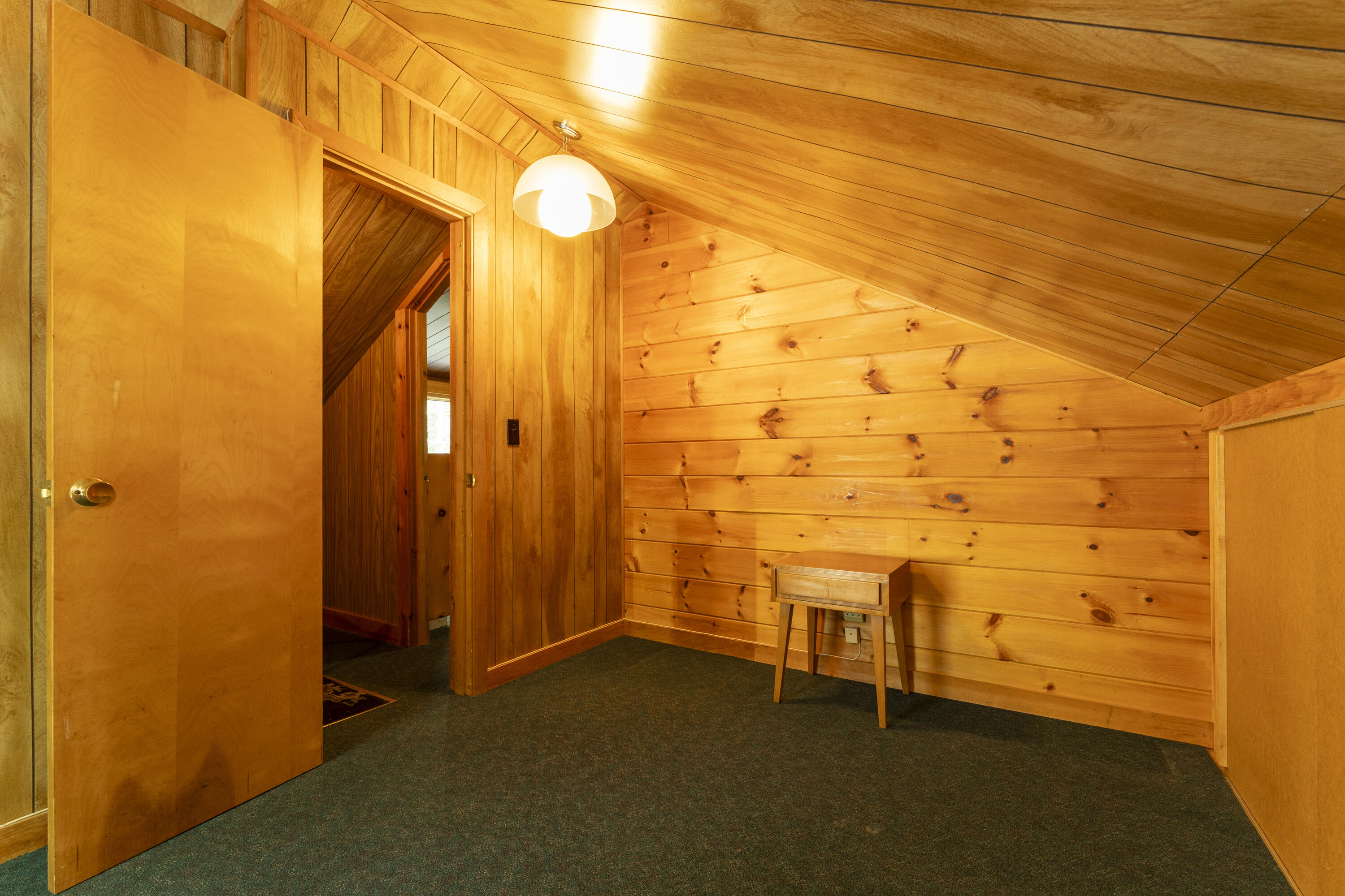 410 Oak Point Road