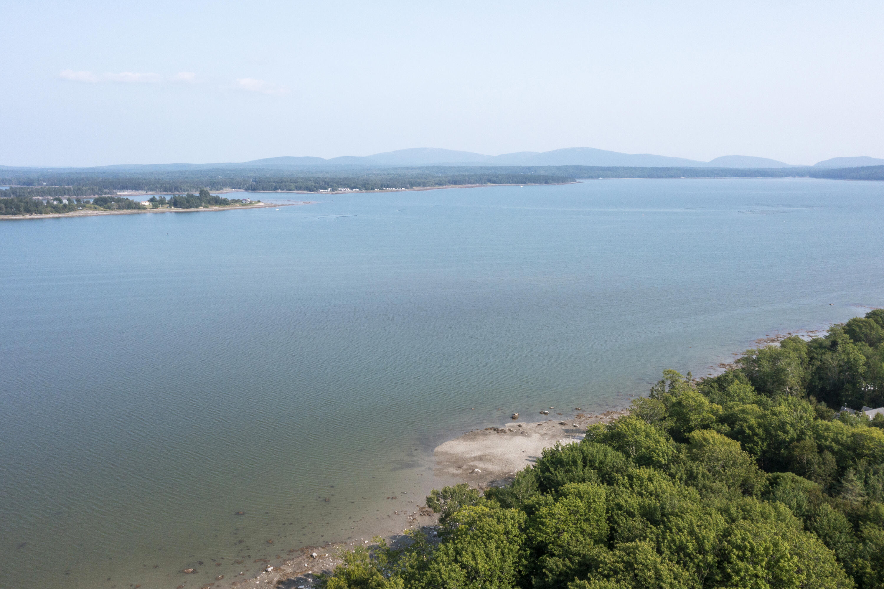 410 Oak Point Road