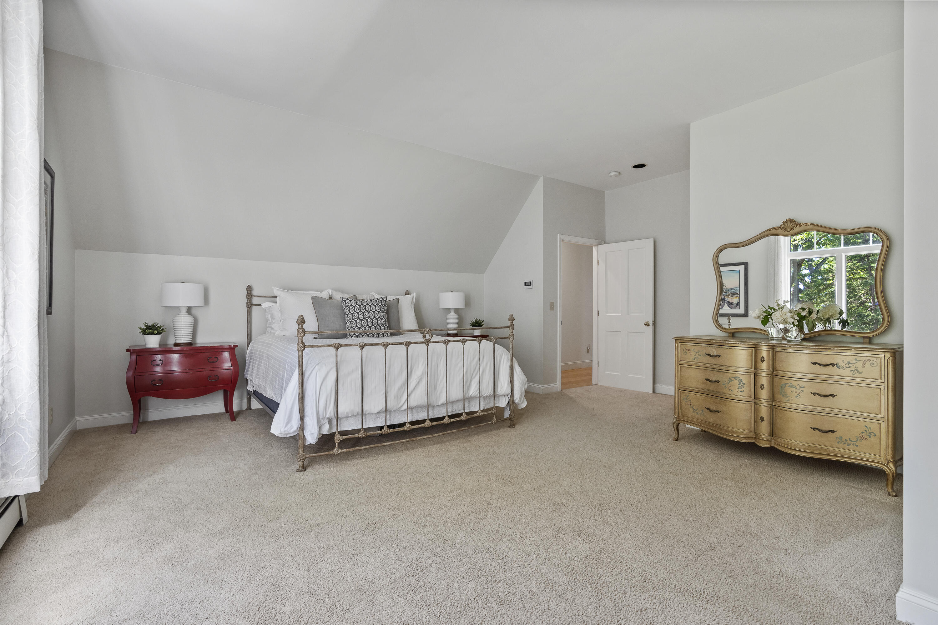 151 Spruce Point Road