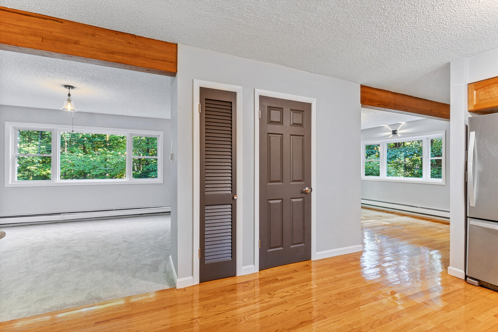 10 Seaport Drive