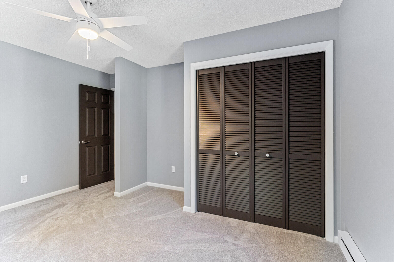 10 Seaport Drive