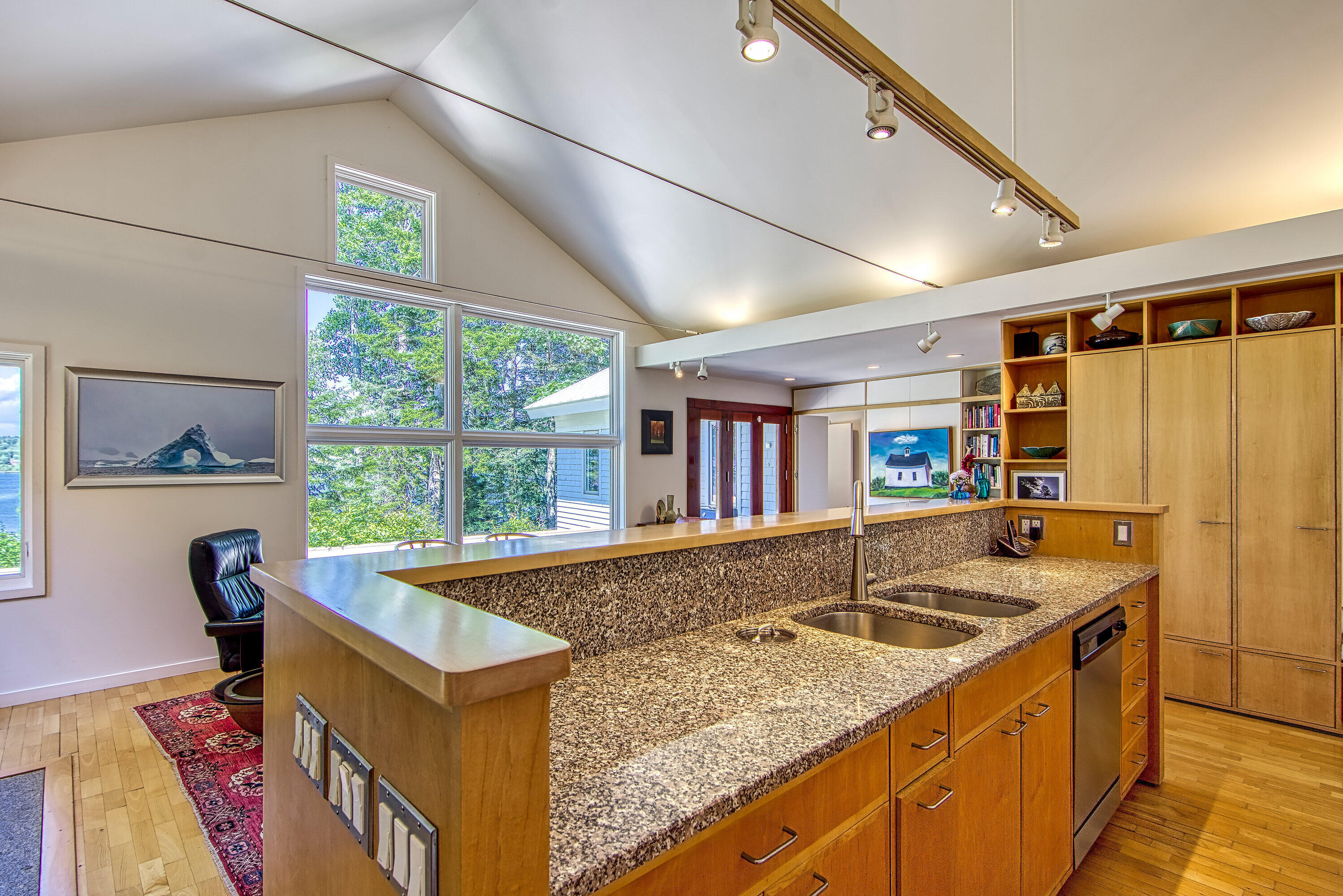 27 Cassatt Road