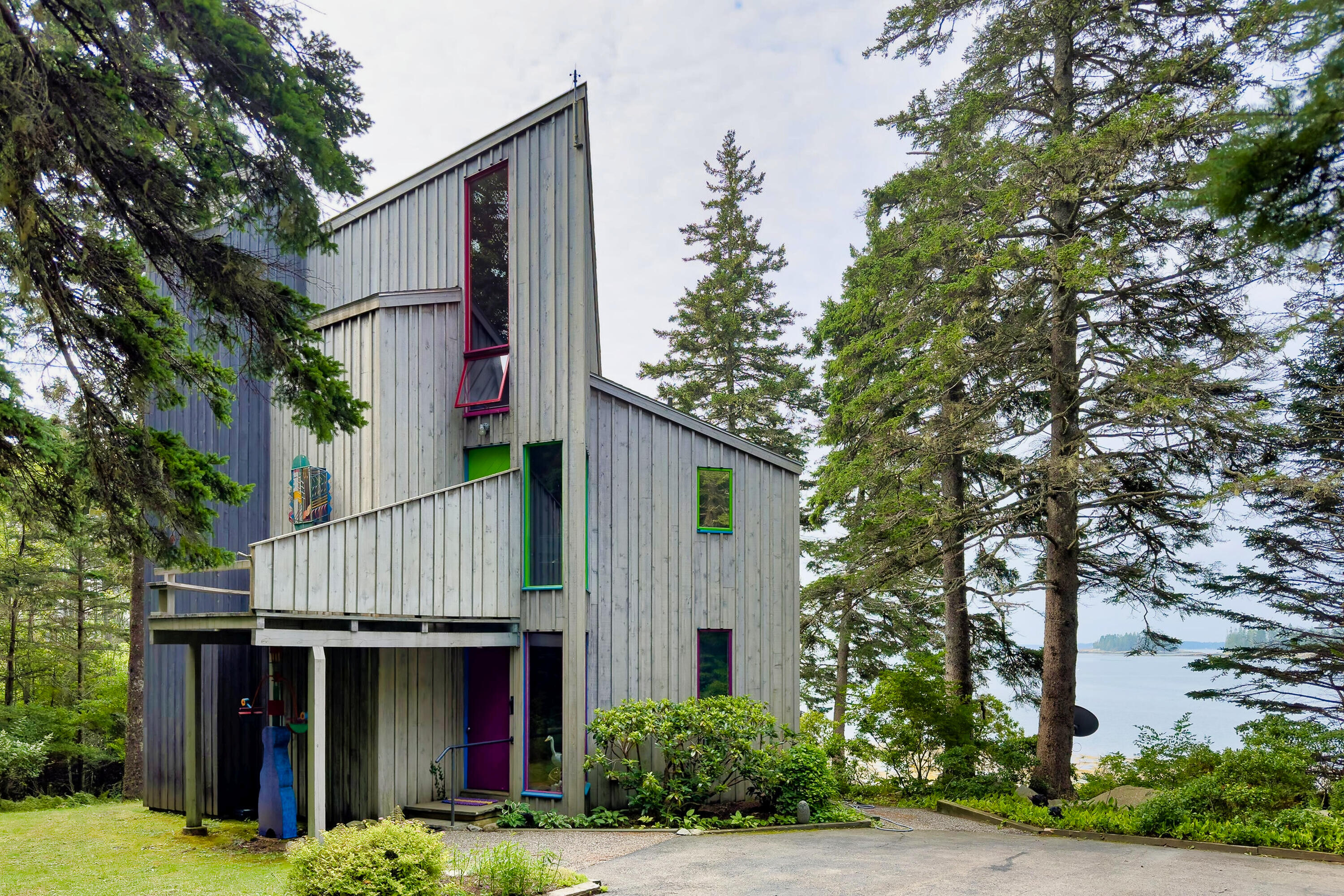 181 & 182 Island Avenue