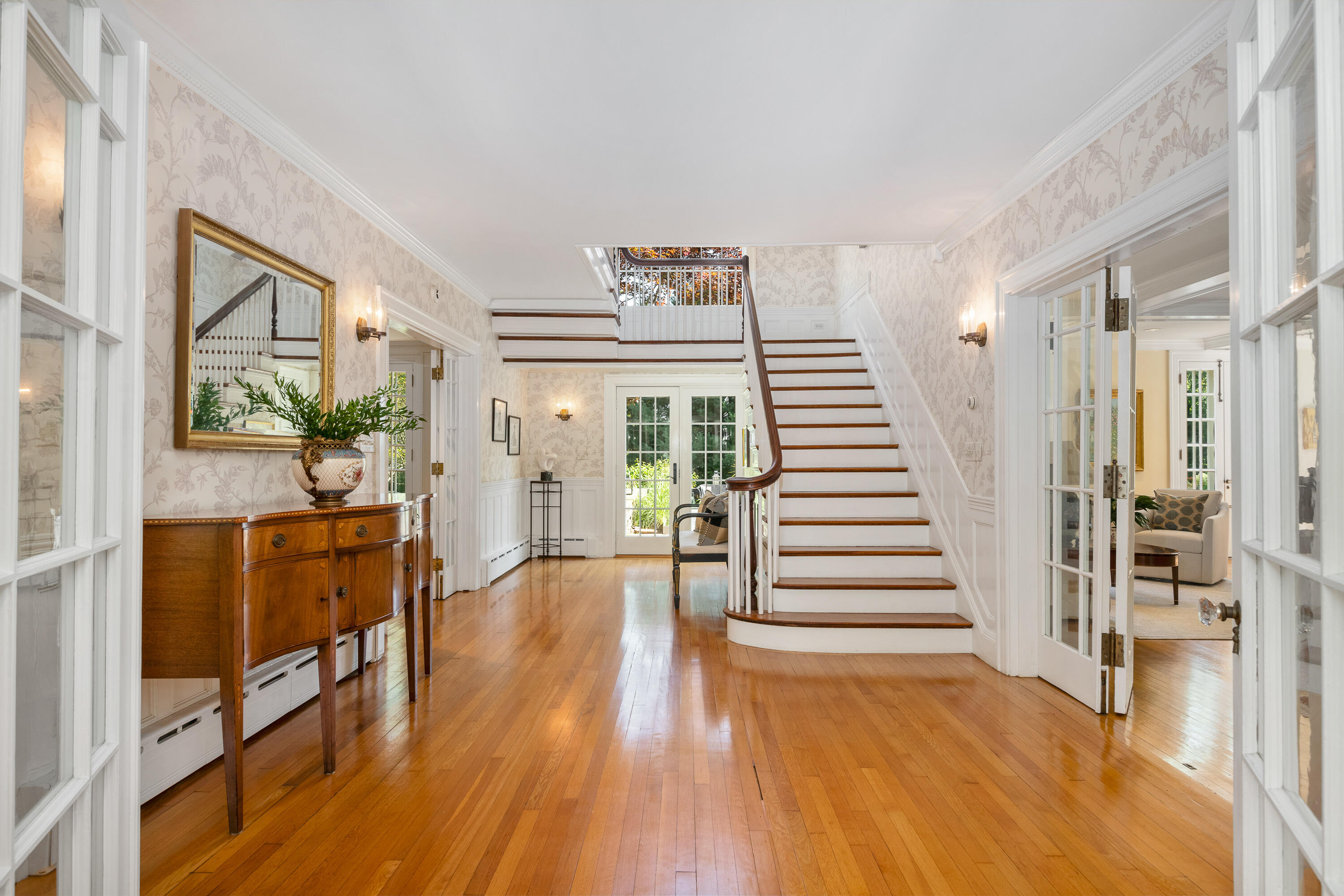 2 and 5 Heatherstone Lane