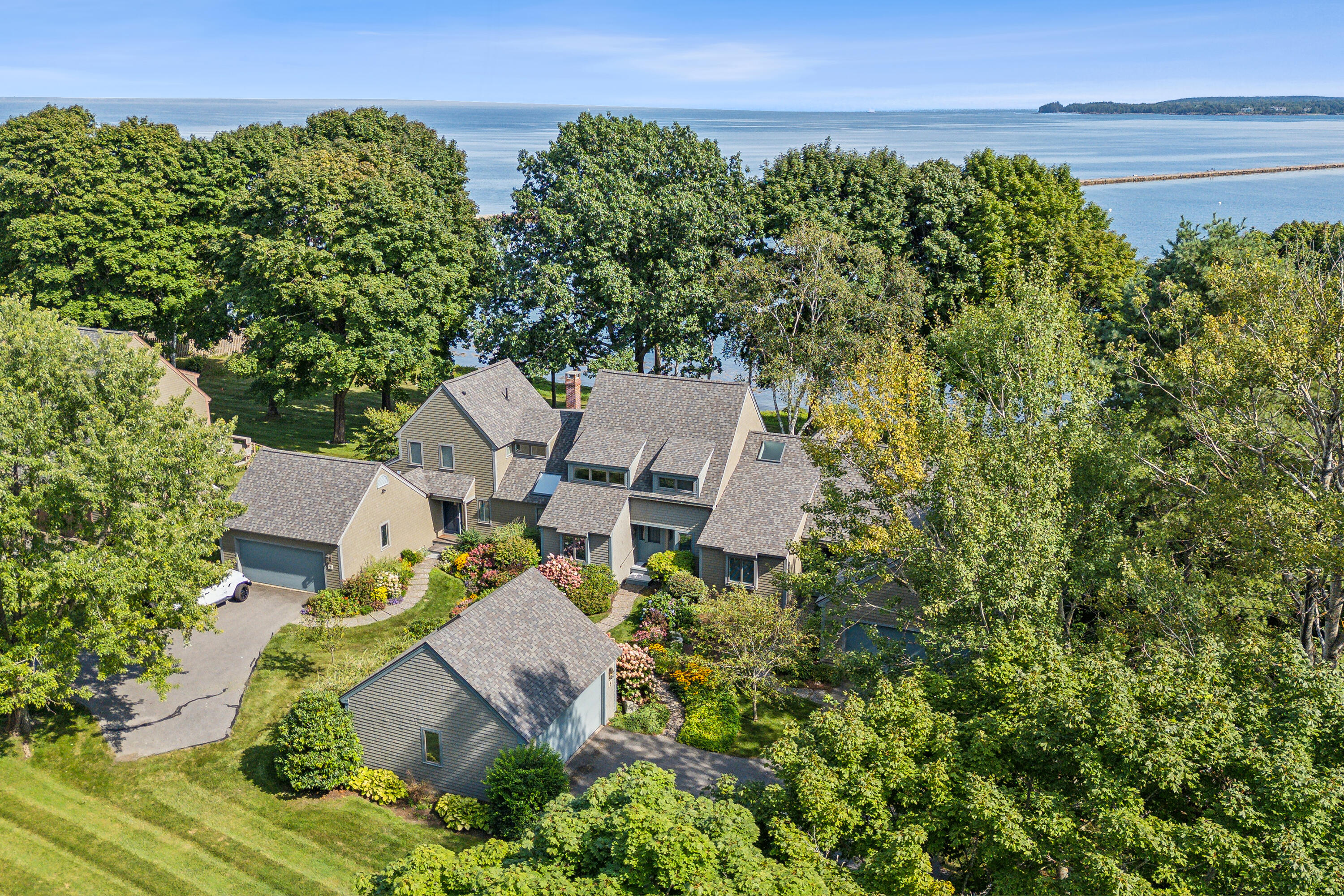 9 Jameson Point Road 10