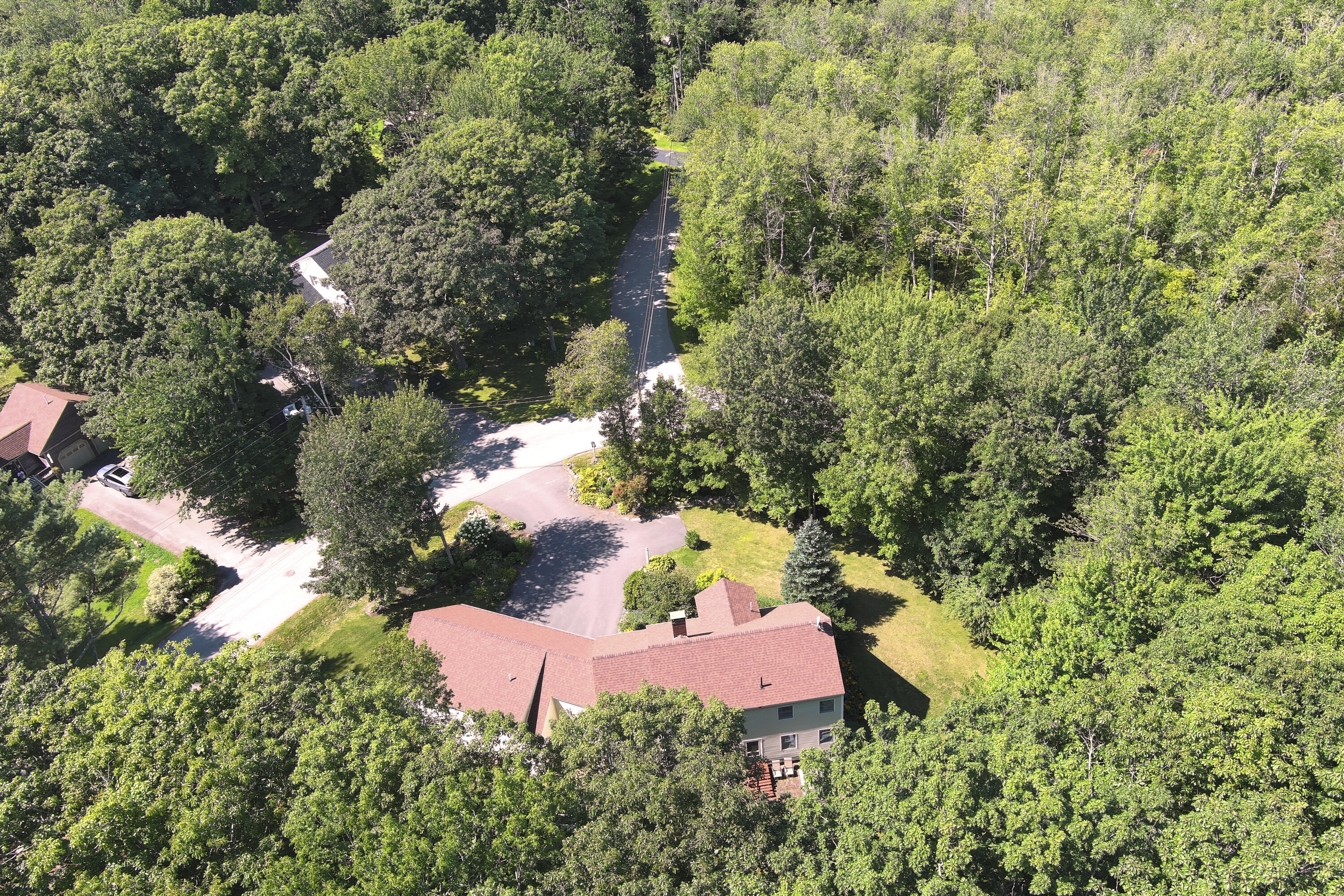 27 Pleasant Ridge Drive
