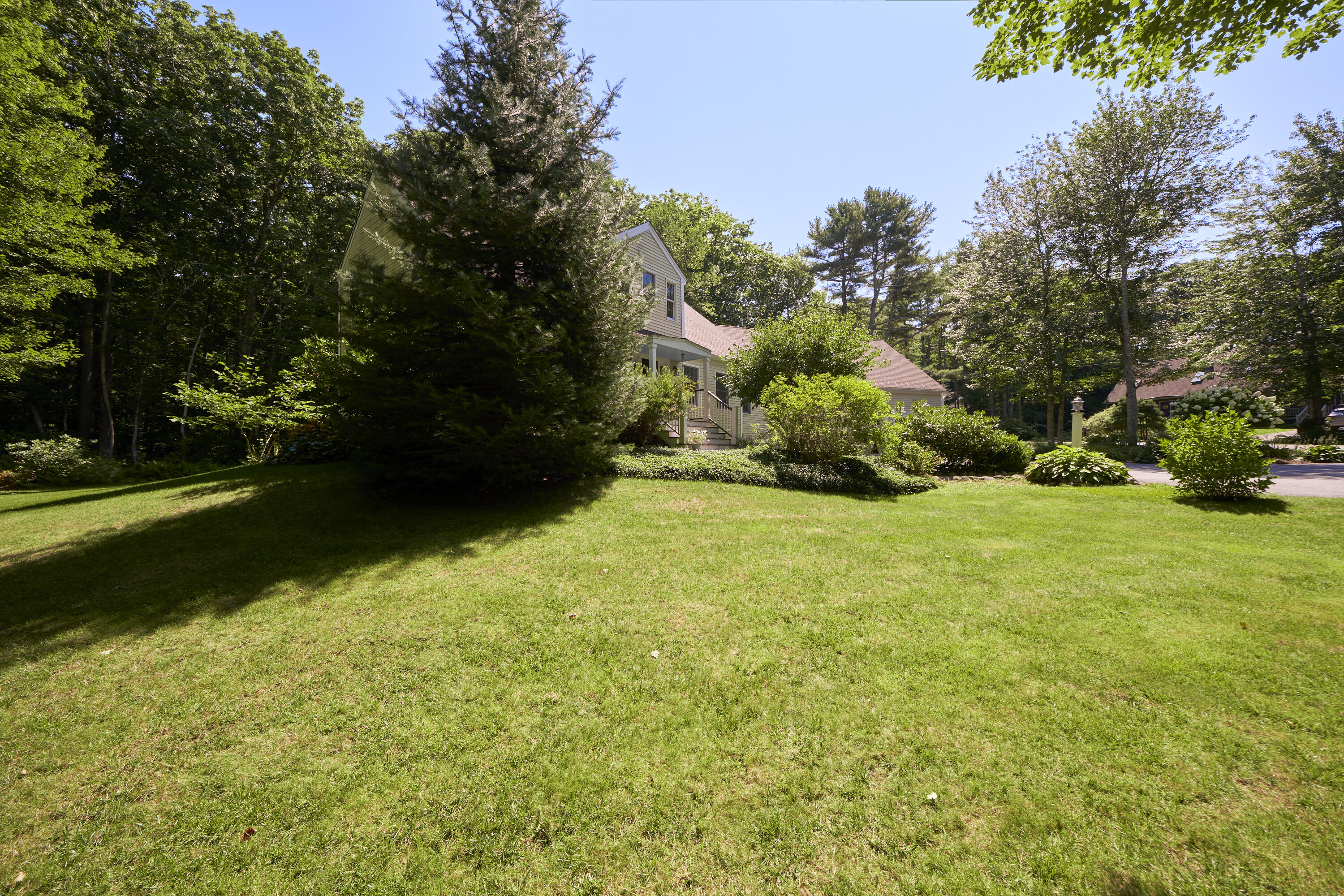 27 Pleasant Ridge Drive