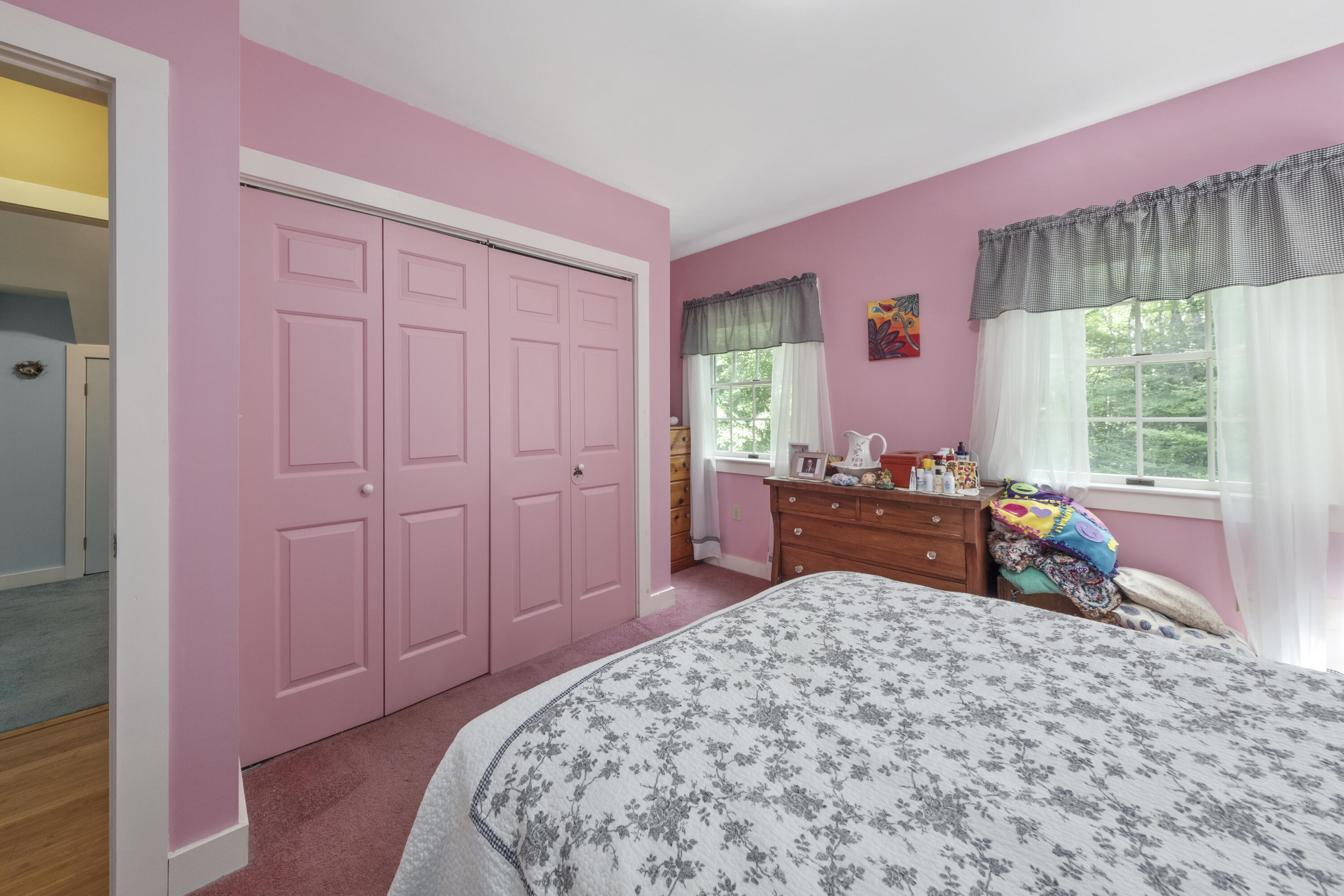 27 Pleasant Ridge Drive
