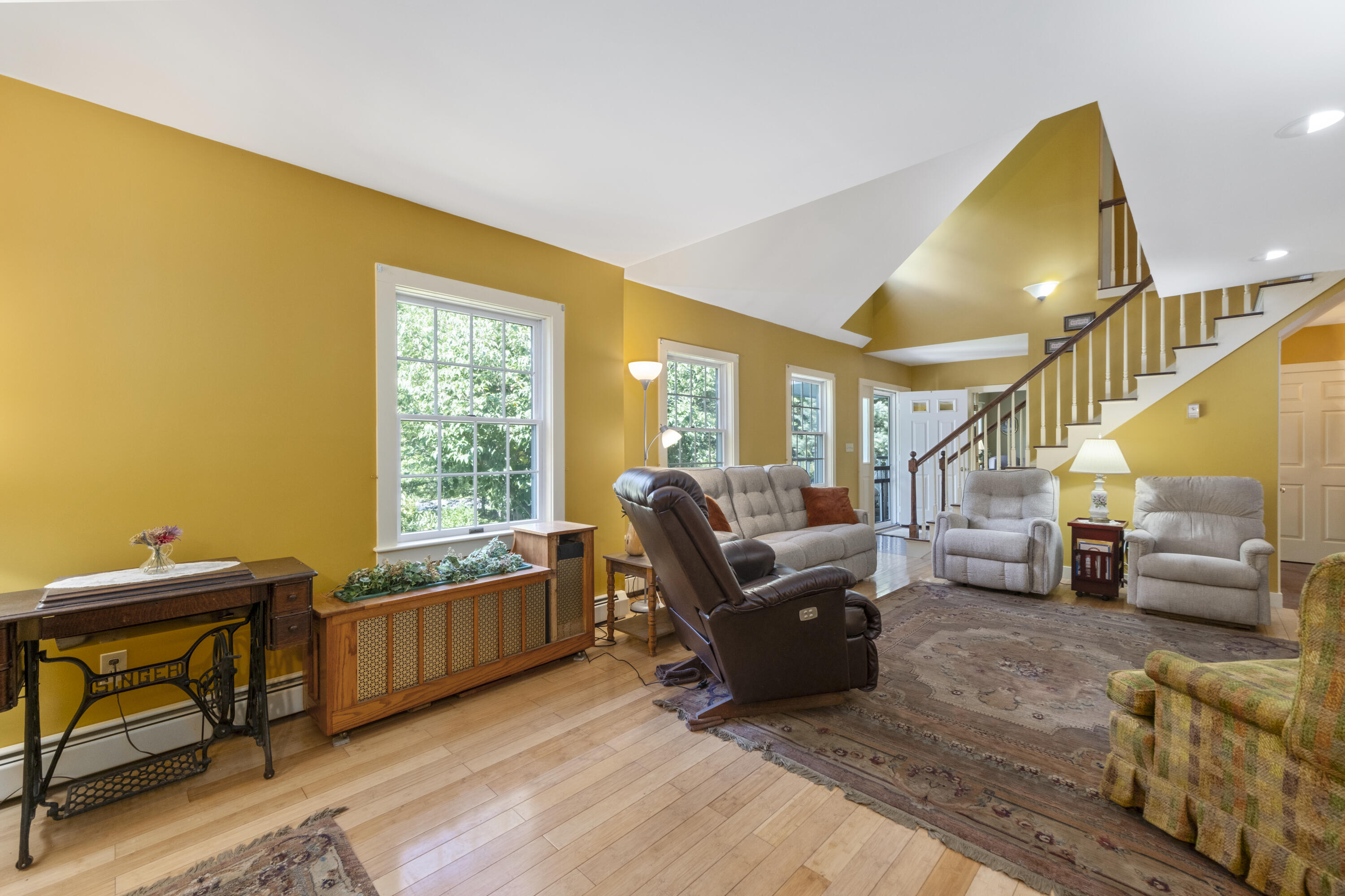 27 Pleasant Ridge Drive