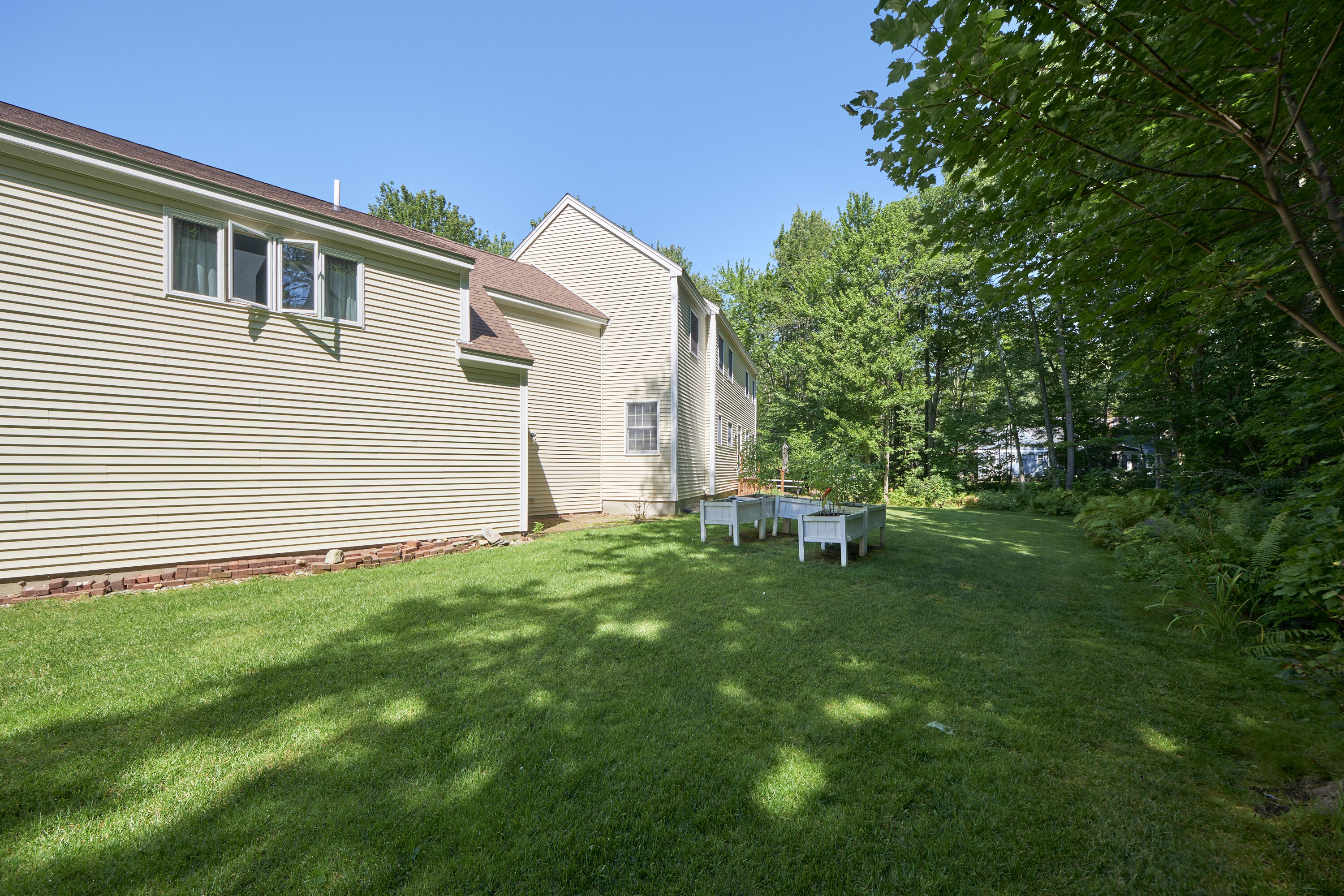 27 Pleasant Ridge Drive