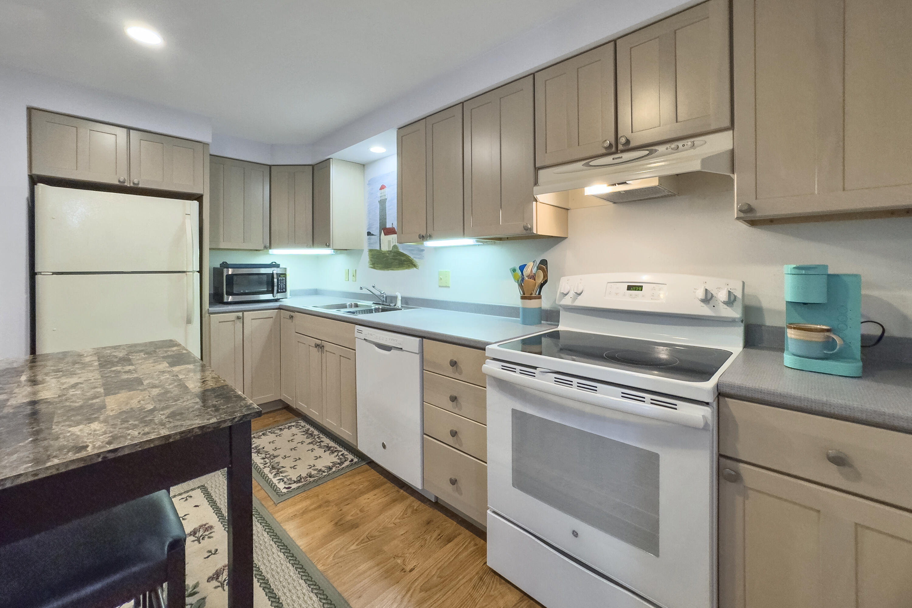 27 Pleasant Ridge Drive