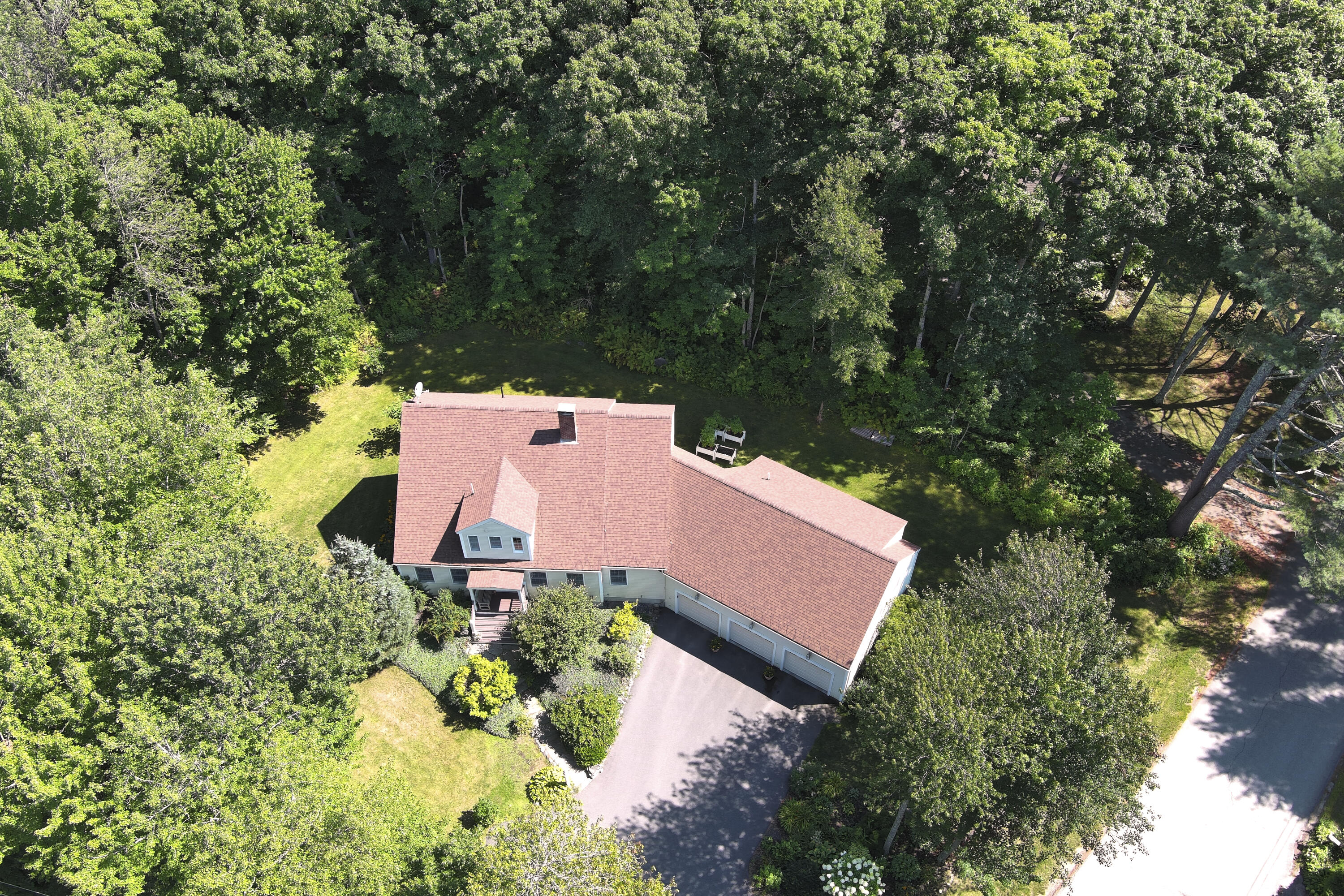27 Pleasant Ridge Drive