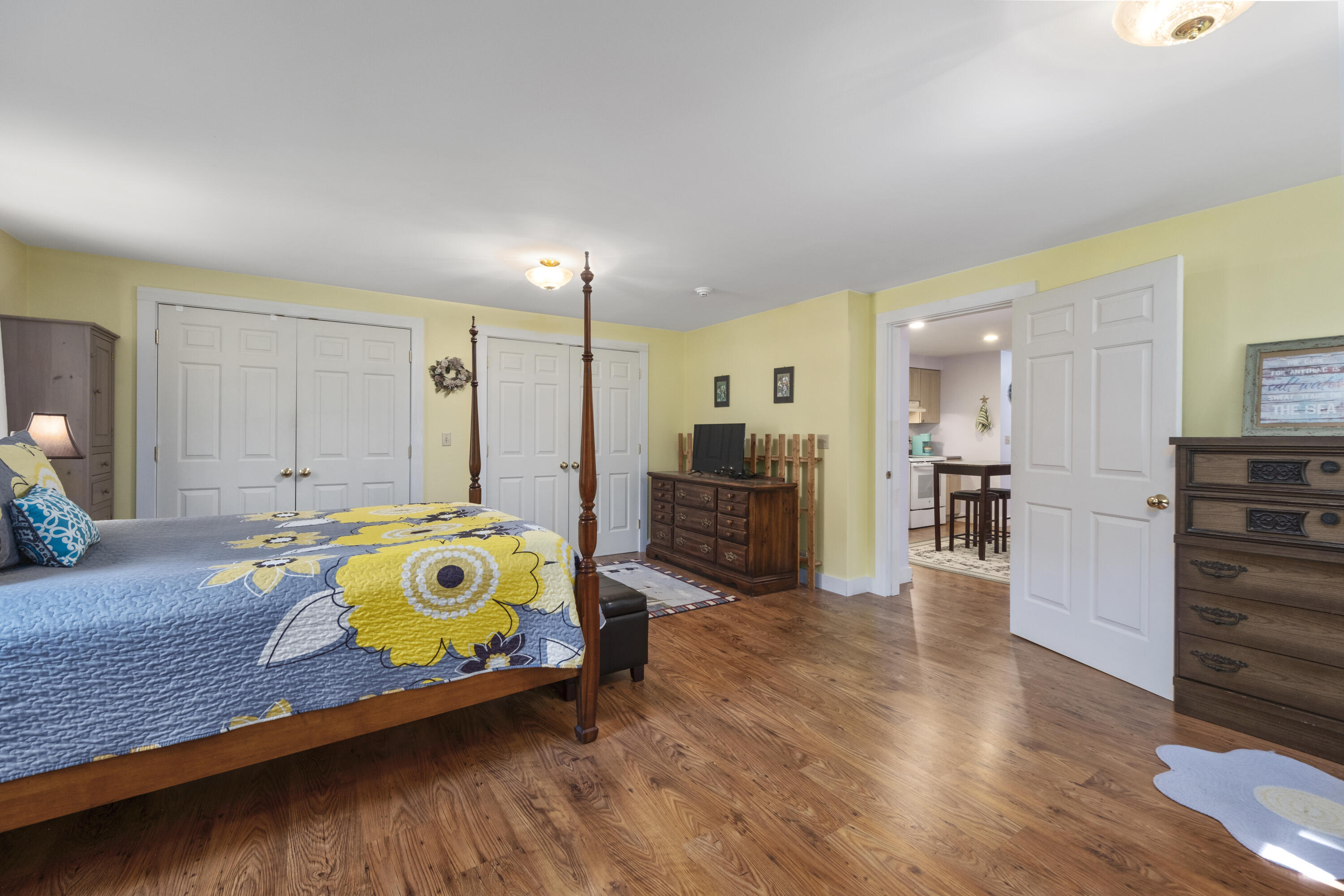 27 Pleasant Ridge Drive