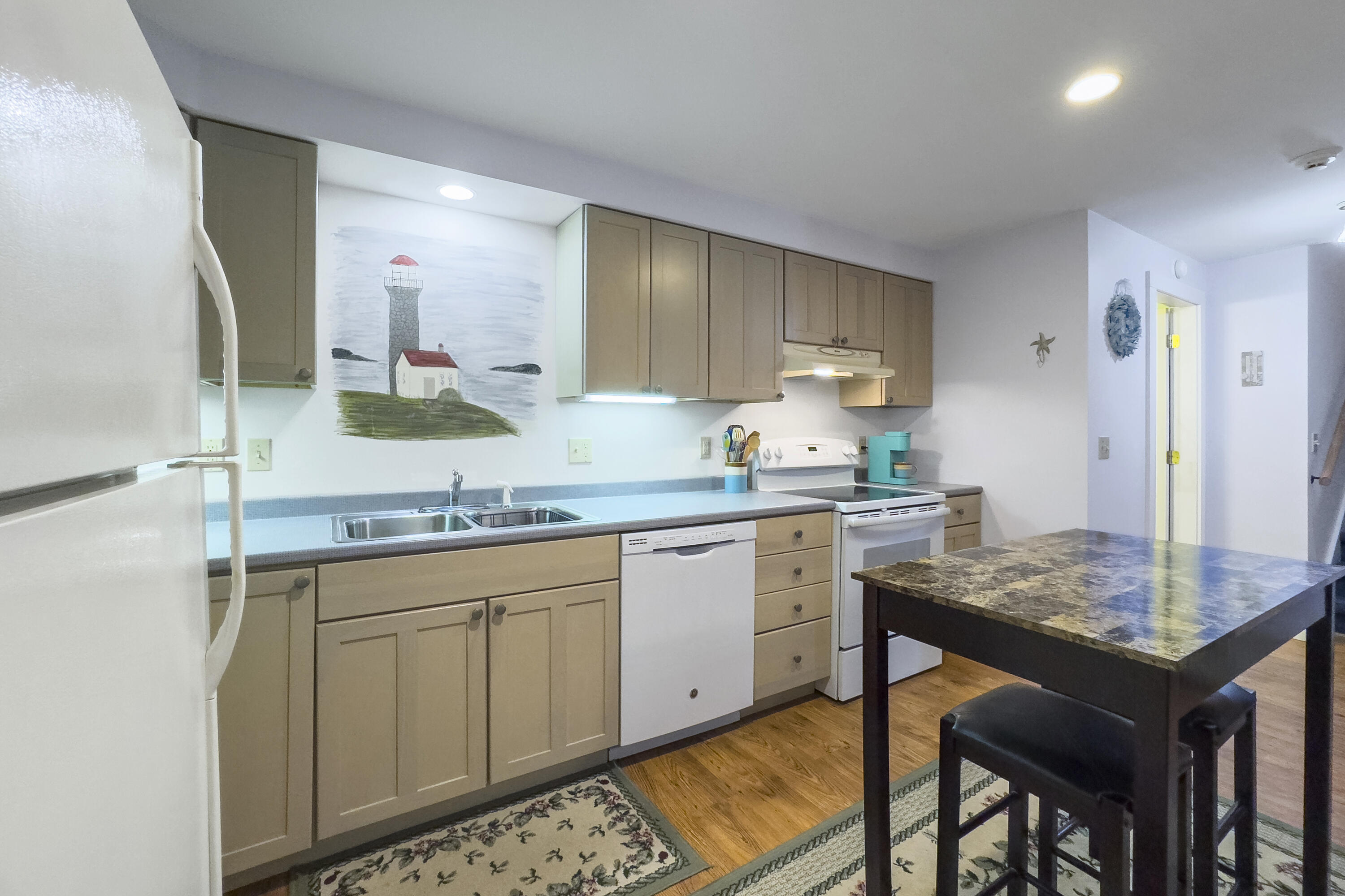 27 Pleasant Ridge Drive