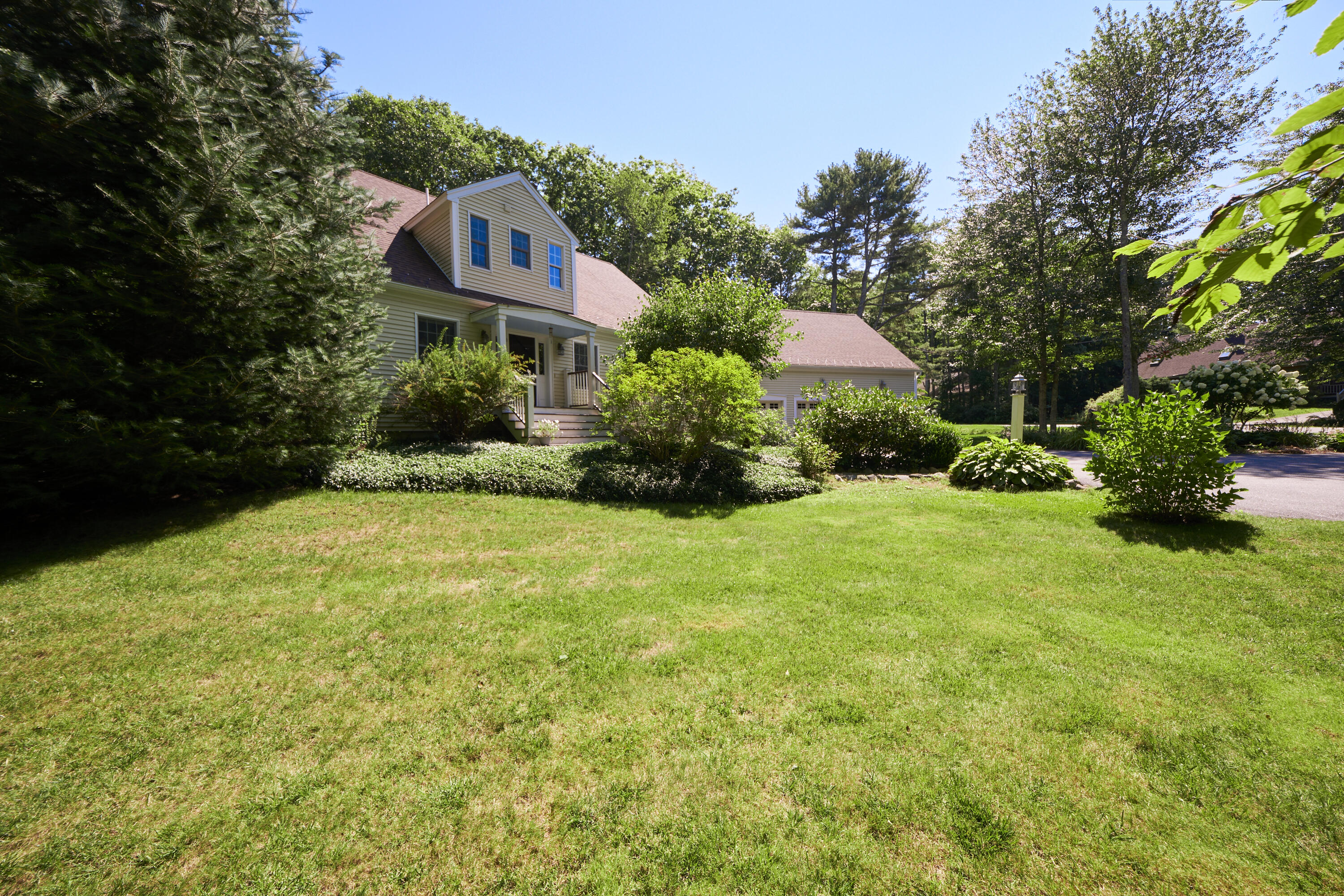 27 Pleasant Ridge Drive