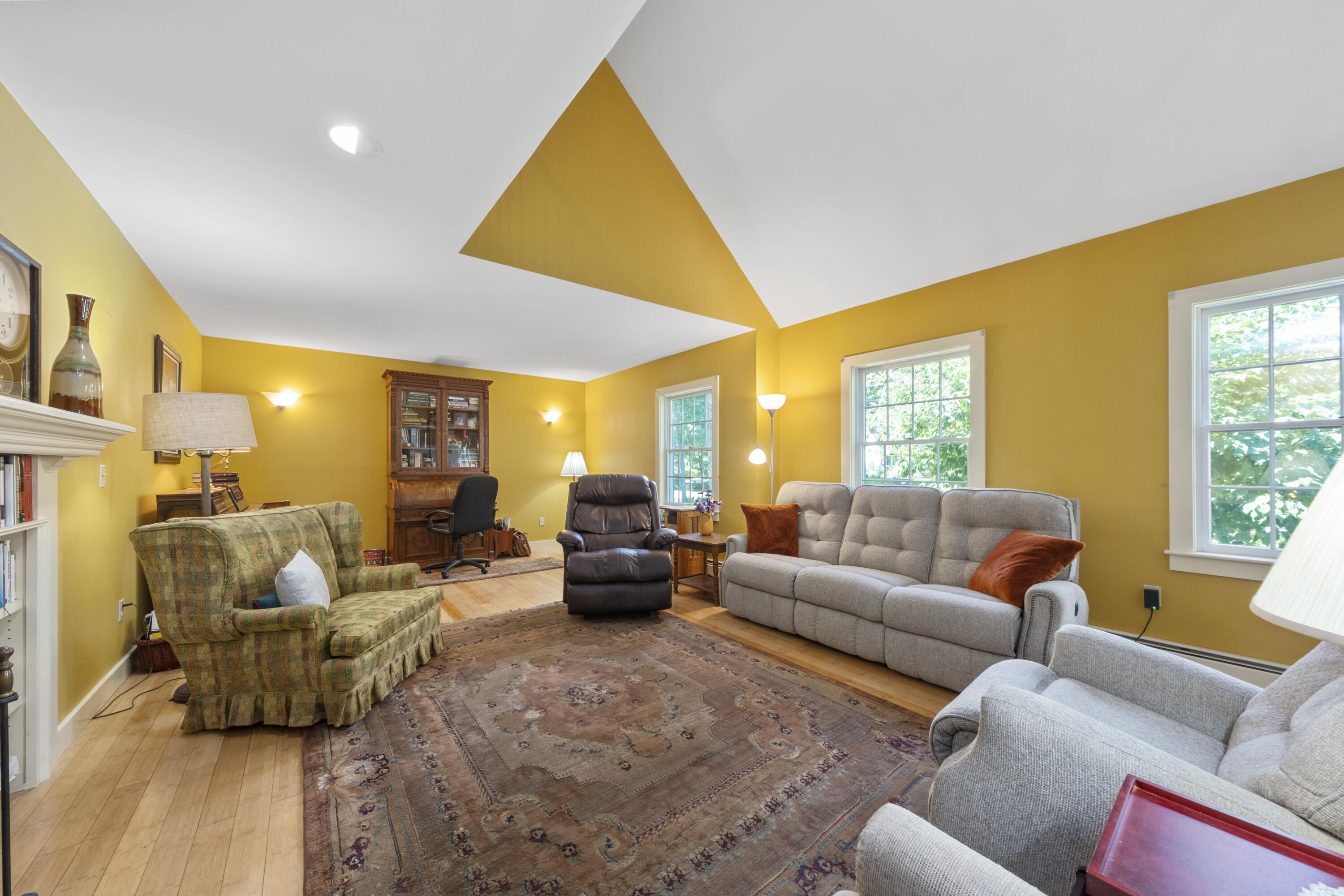 27 Pleasant Ridge Drive