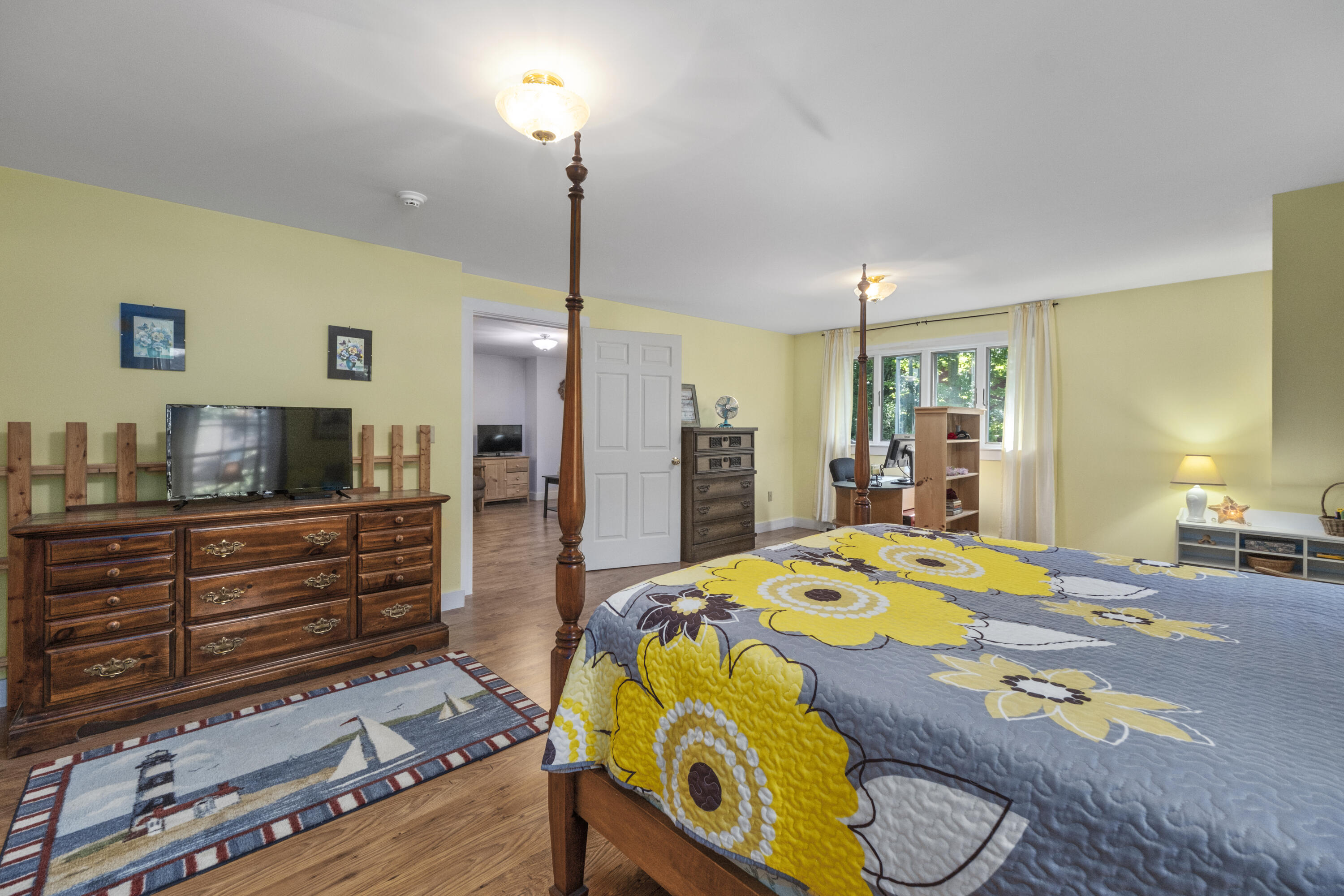 27 Pleasant Ridge Drive