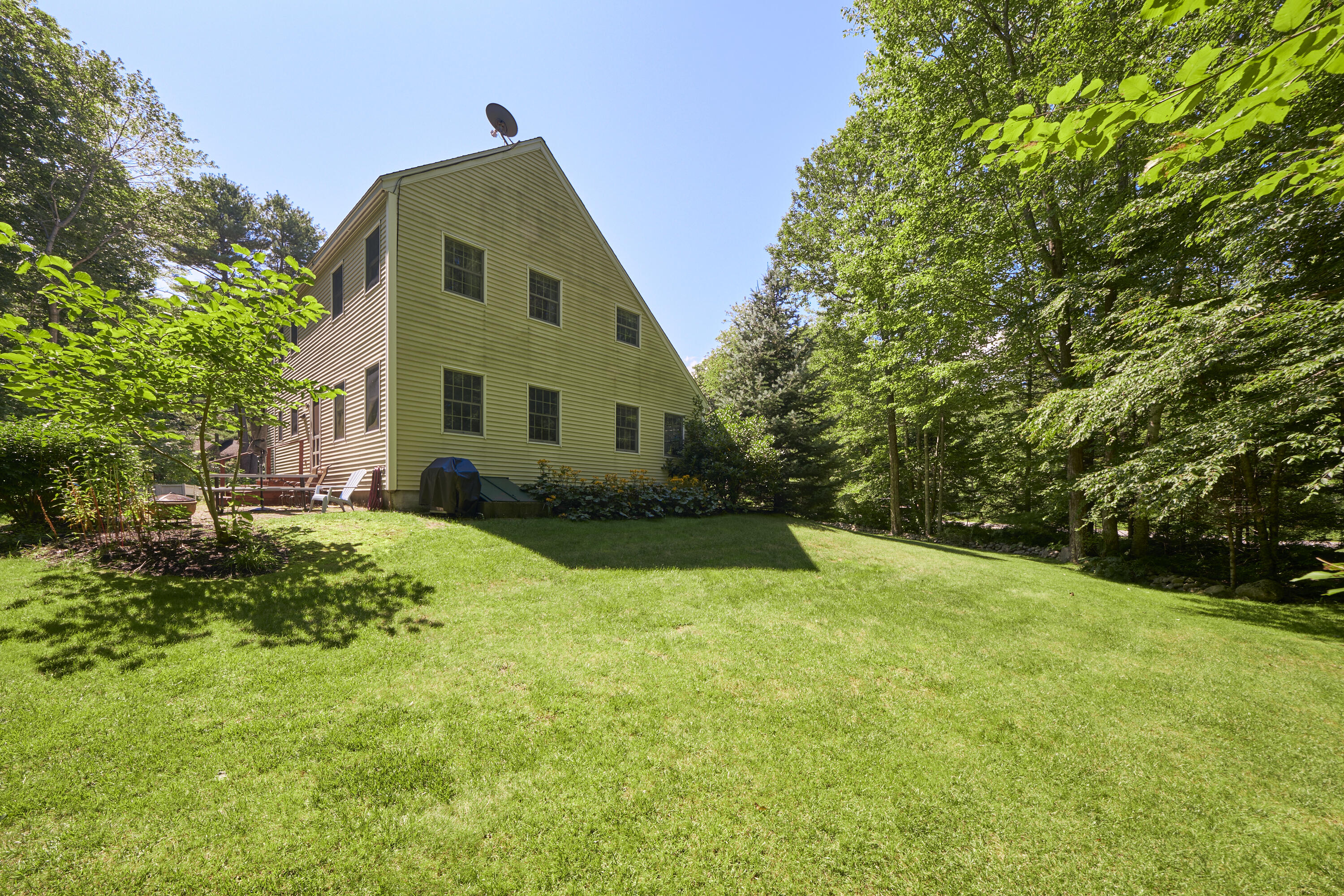 27 Pleasant Ridge Drive
