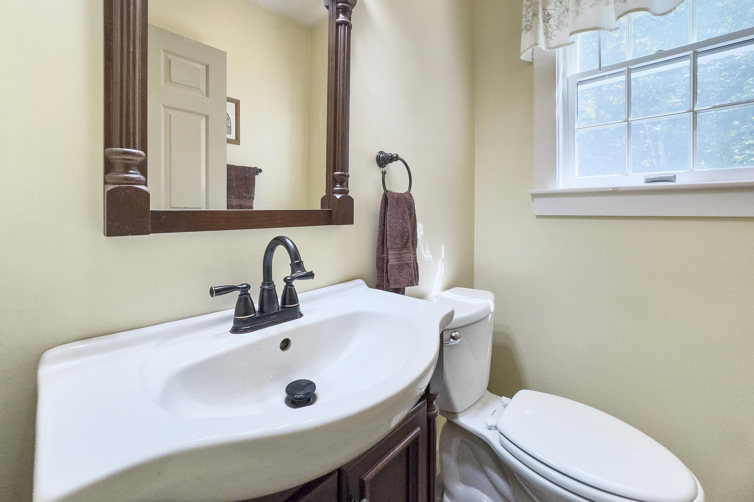 27 Pleasant Ridge Drive