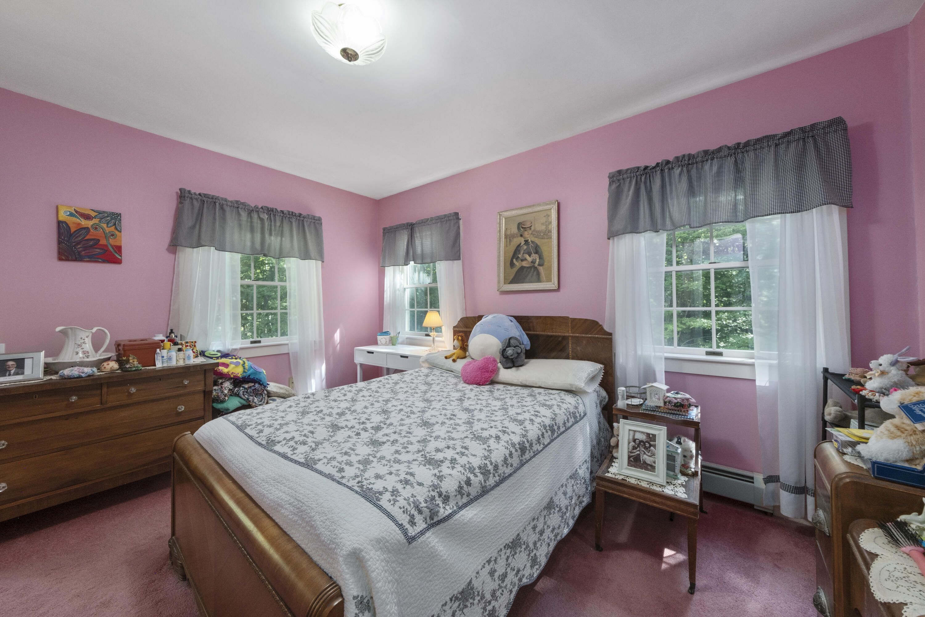 27 Pleasant Ridge Drive