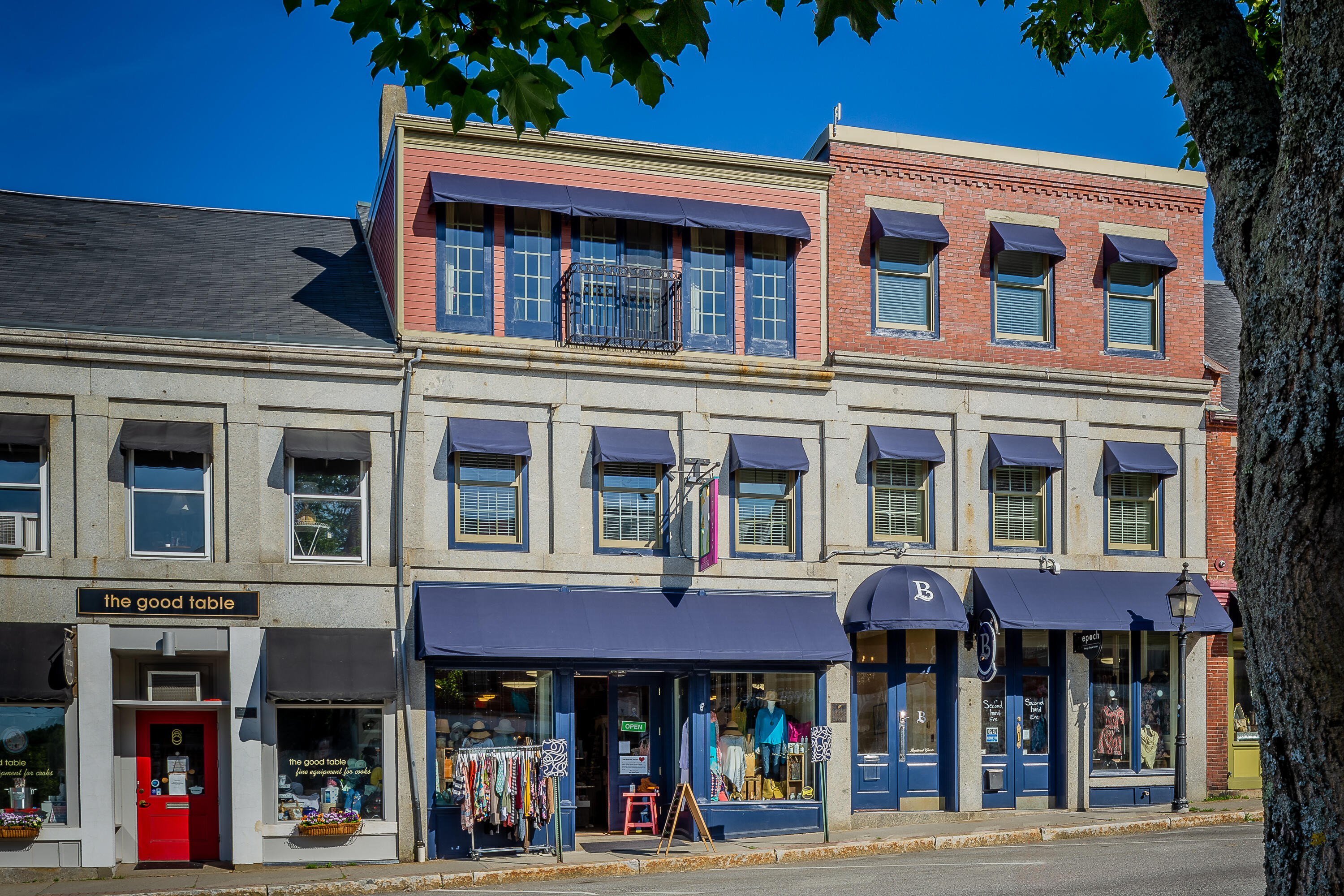 12 Pendleton Street, 301