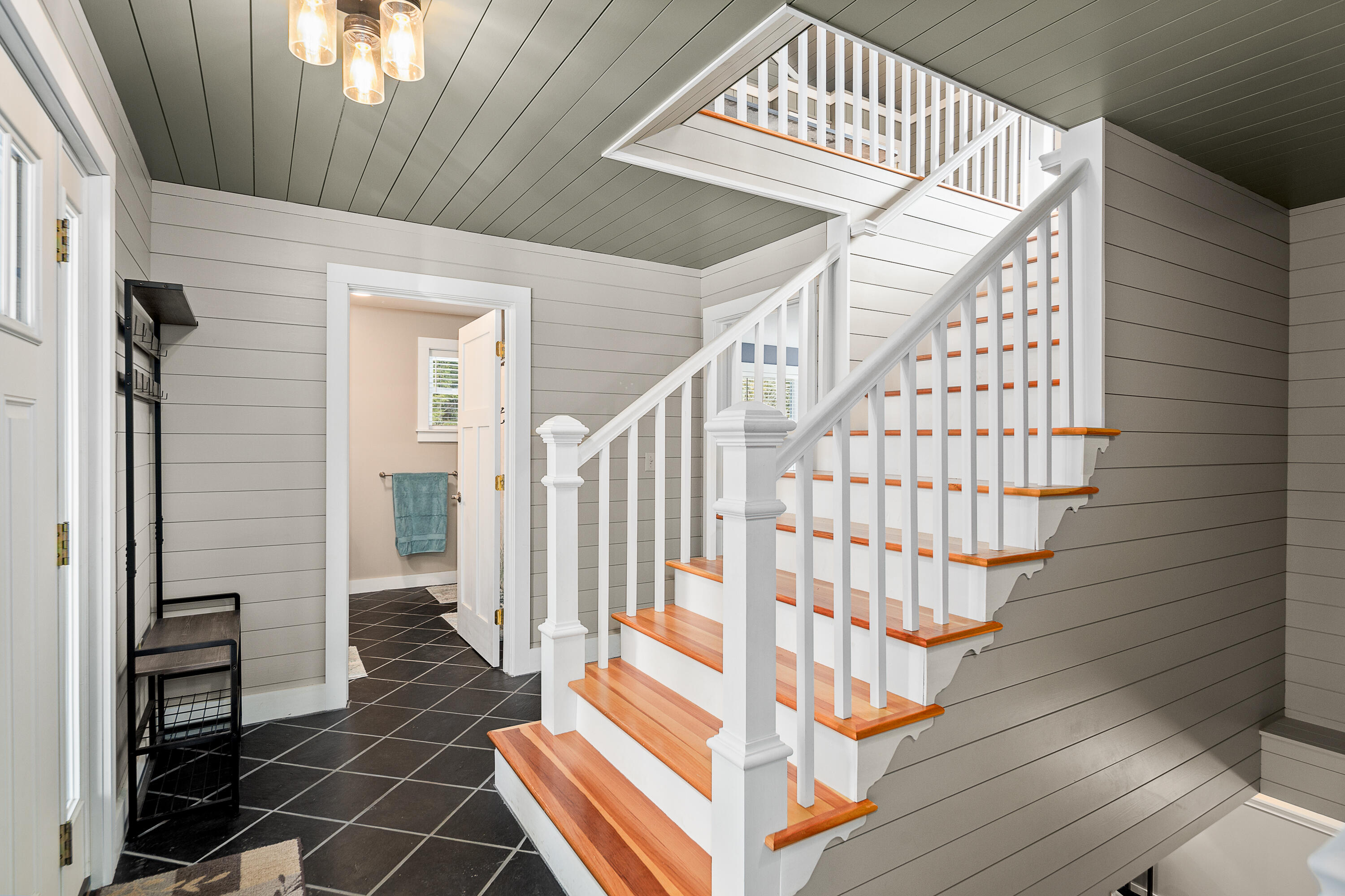 35 Soaring Eagle Point Road
