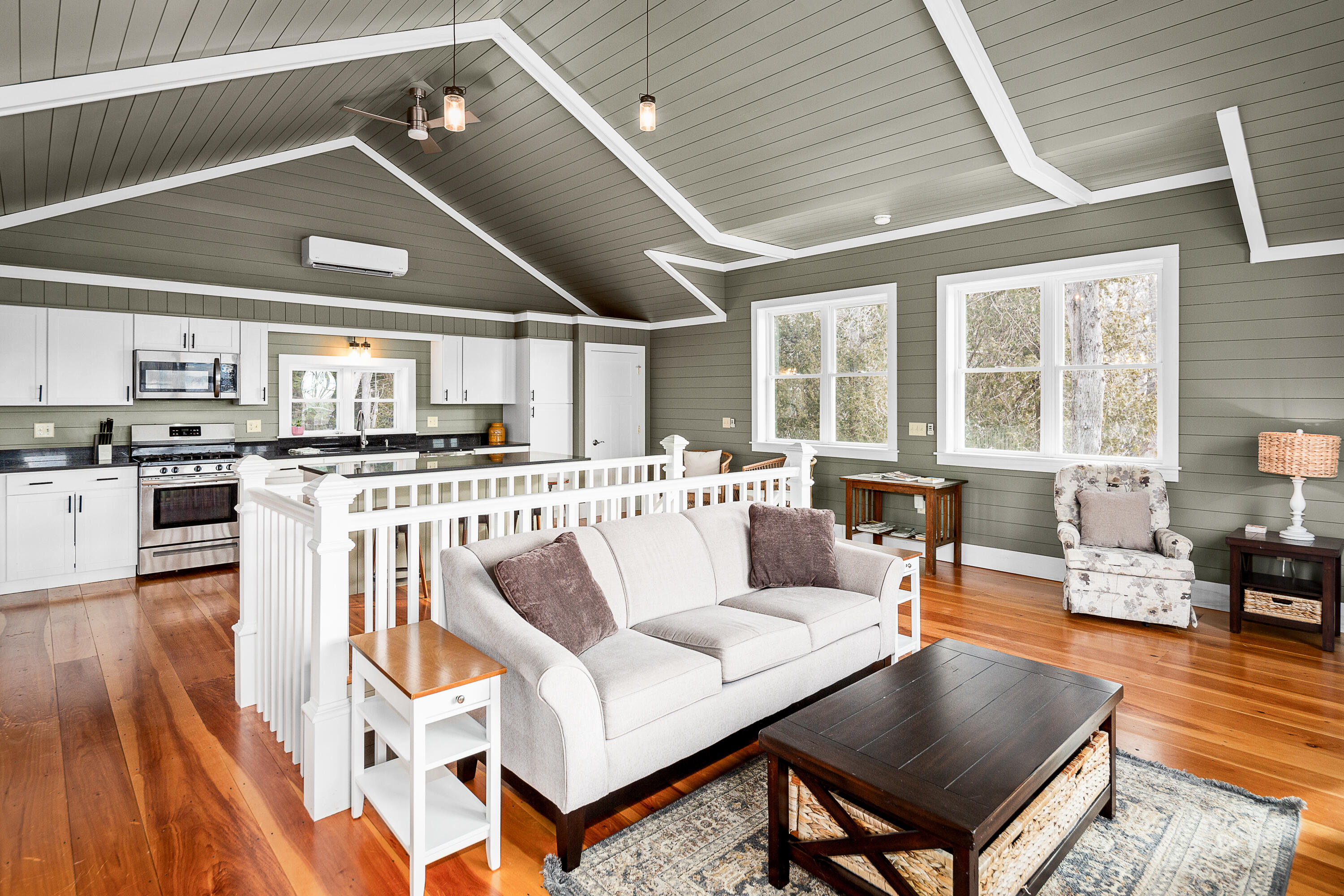 35 Soaring Eagle Point Road