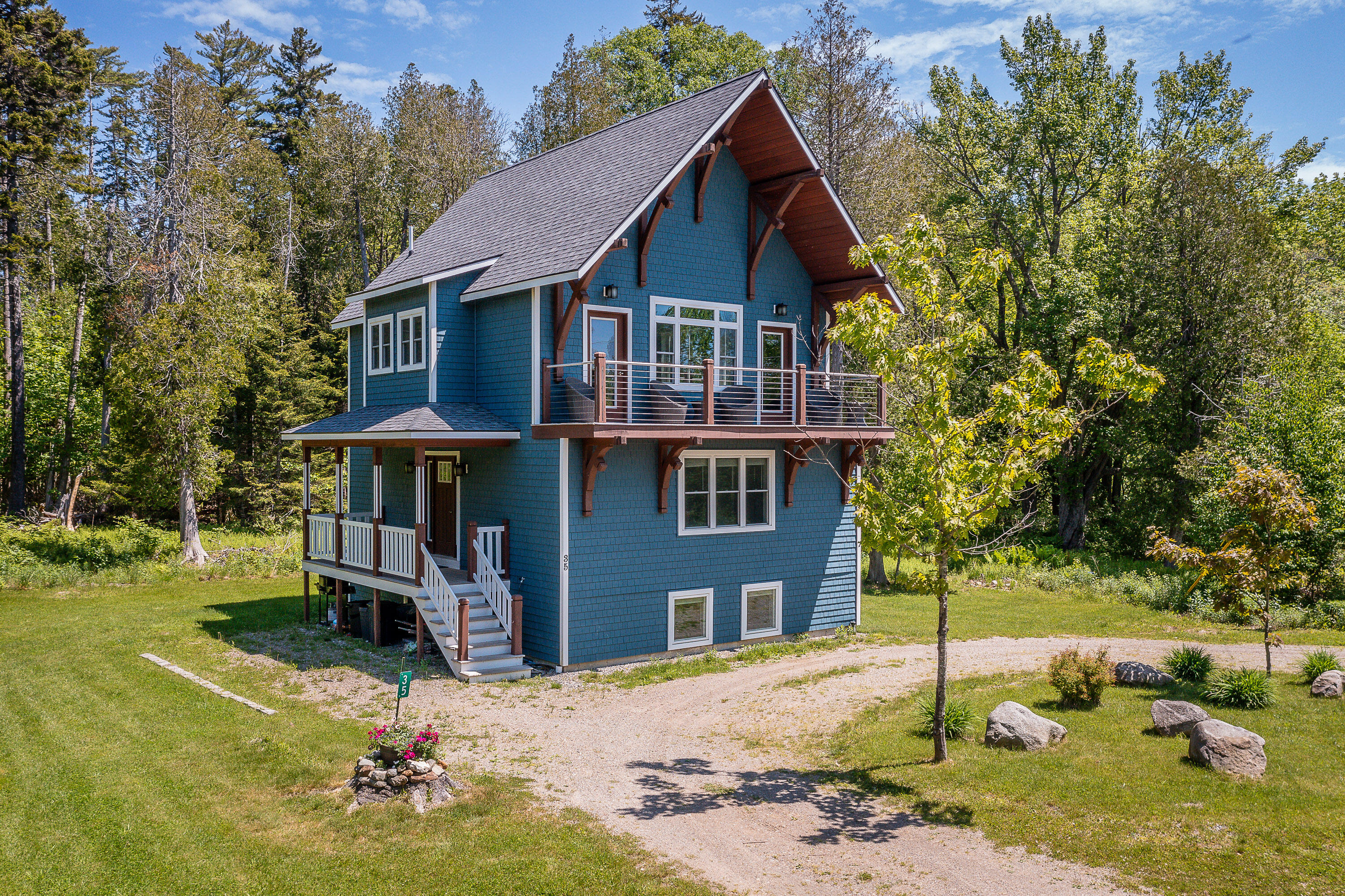 35 Soaring Eagle Point Road