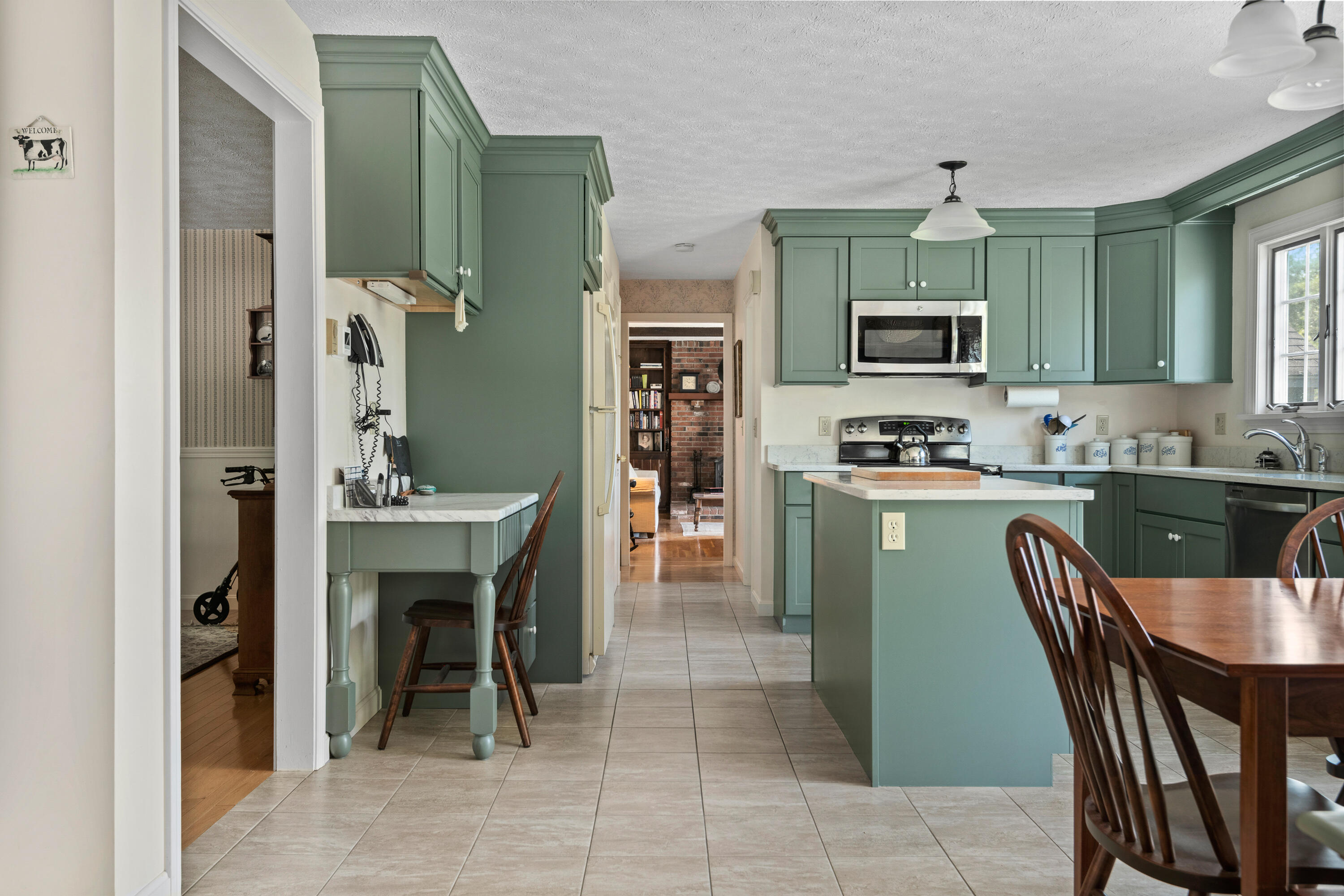 25 Thornhurst Road