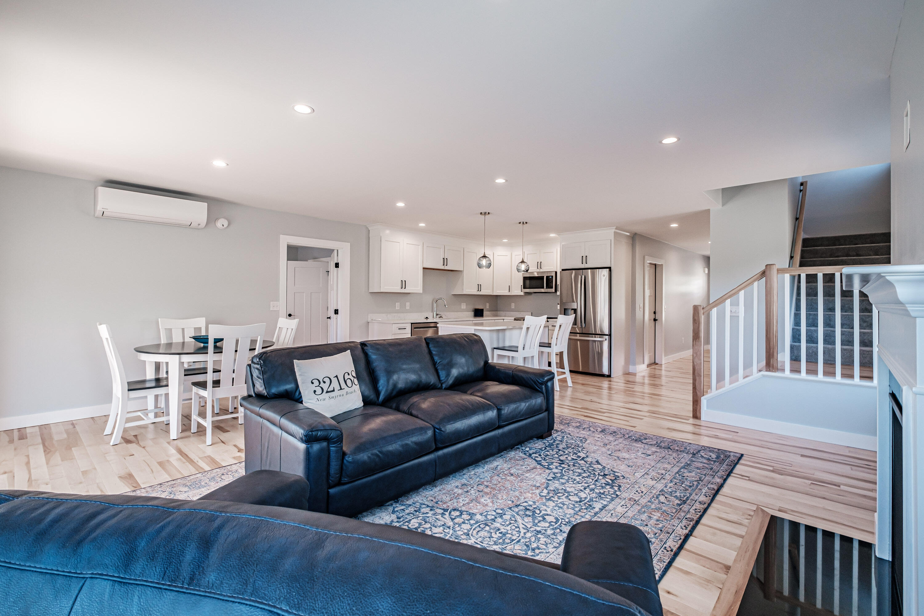 118 Brooks Edge Farm Road, 80