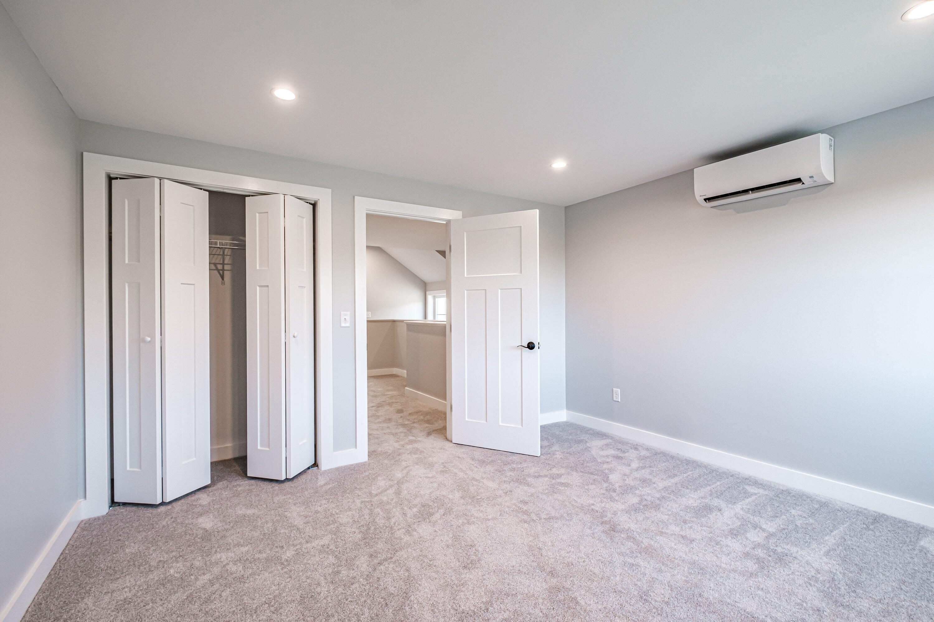 118 Brooks Edge Farm Road, 80