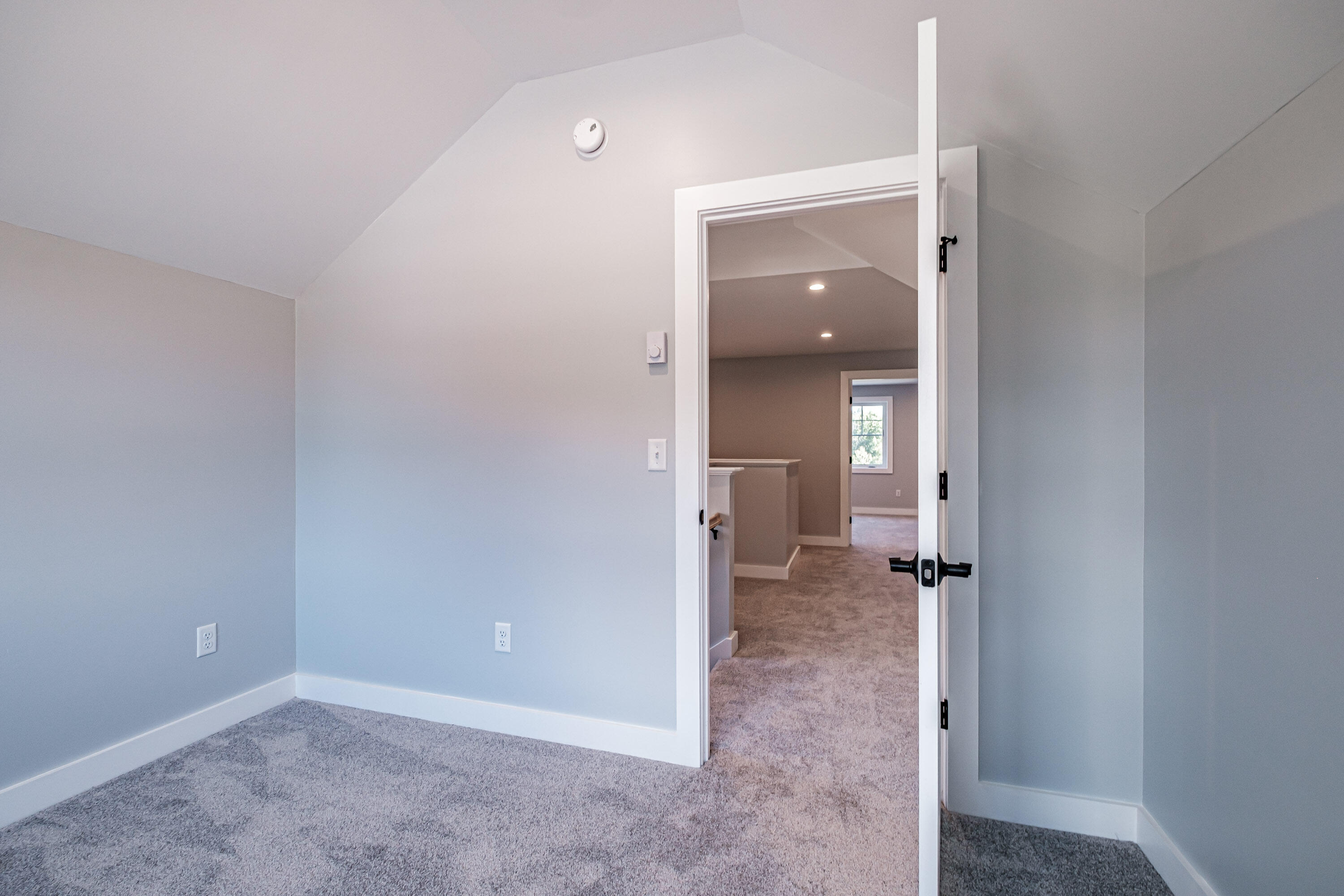 118 Brooks Edge Farm Road, 80