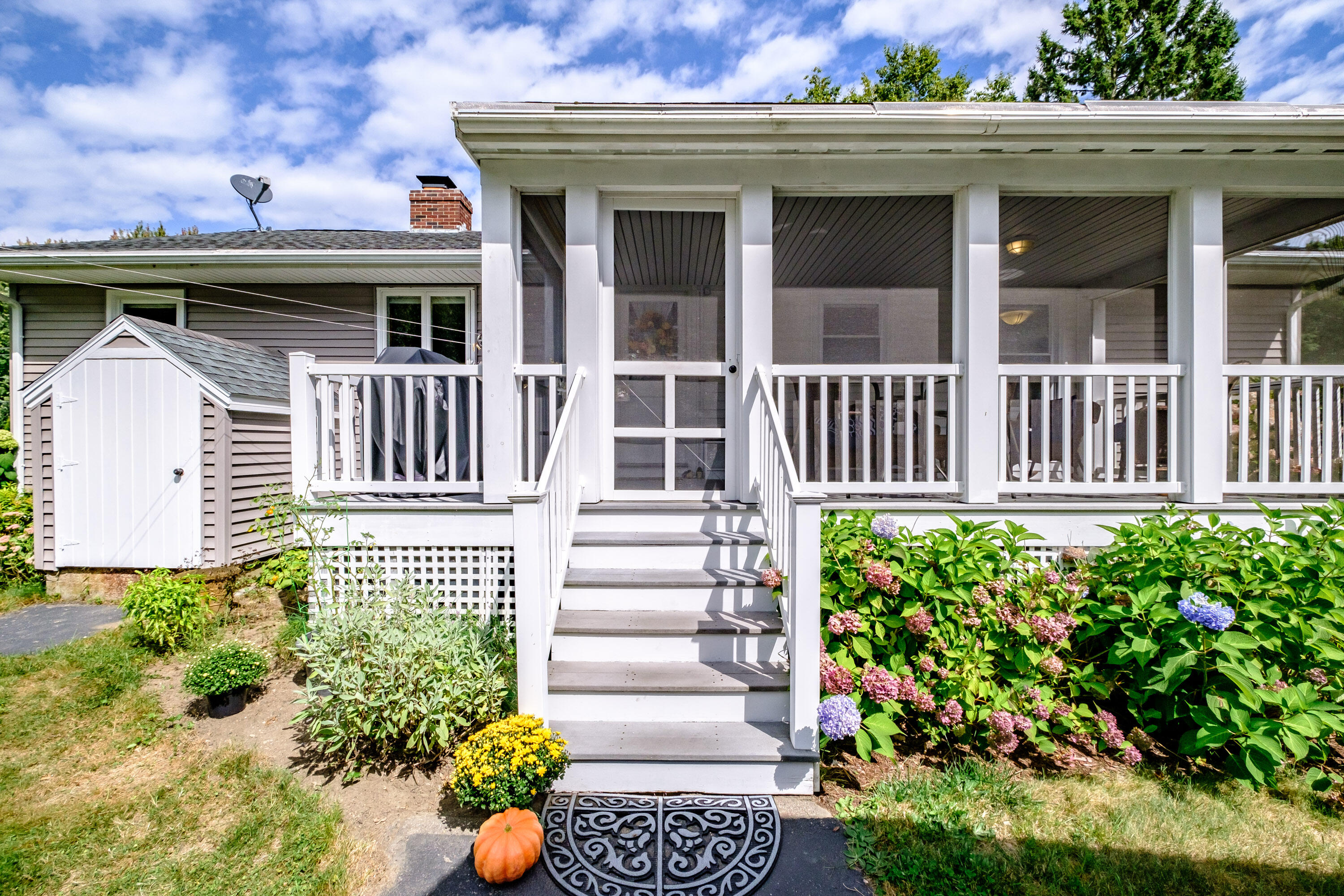 416 Pool Street