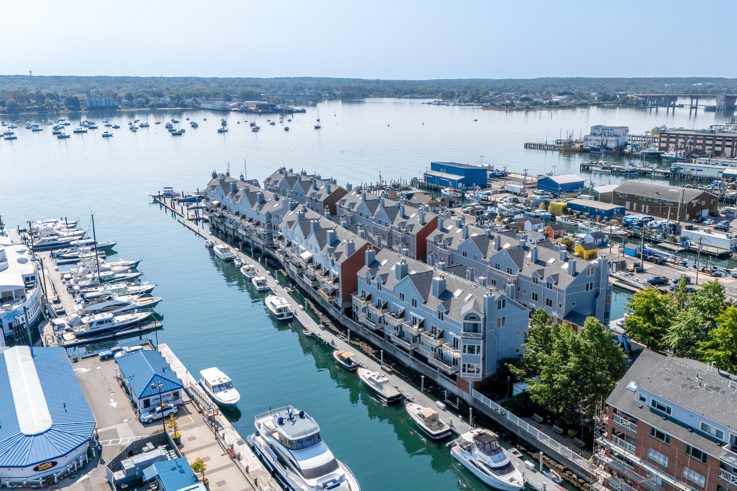 103 Chandlers Wharf 103