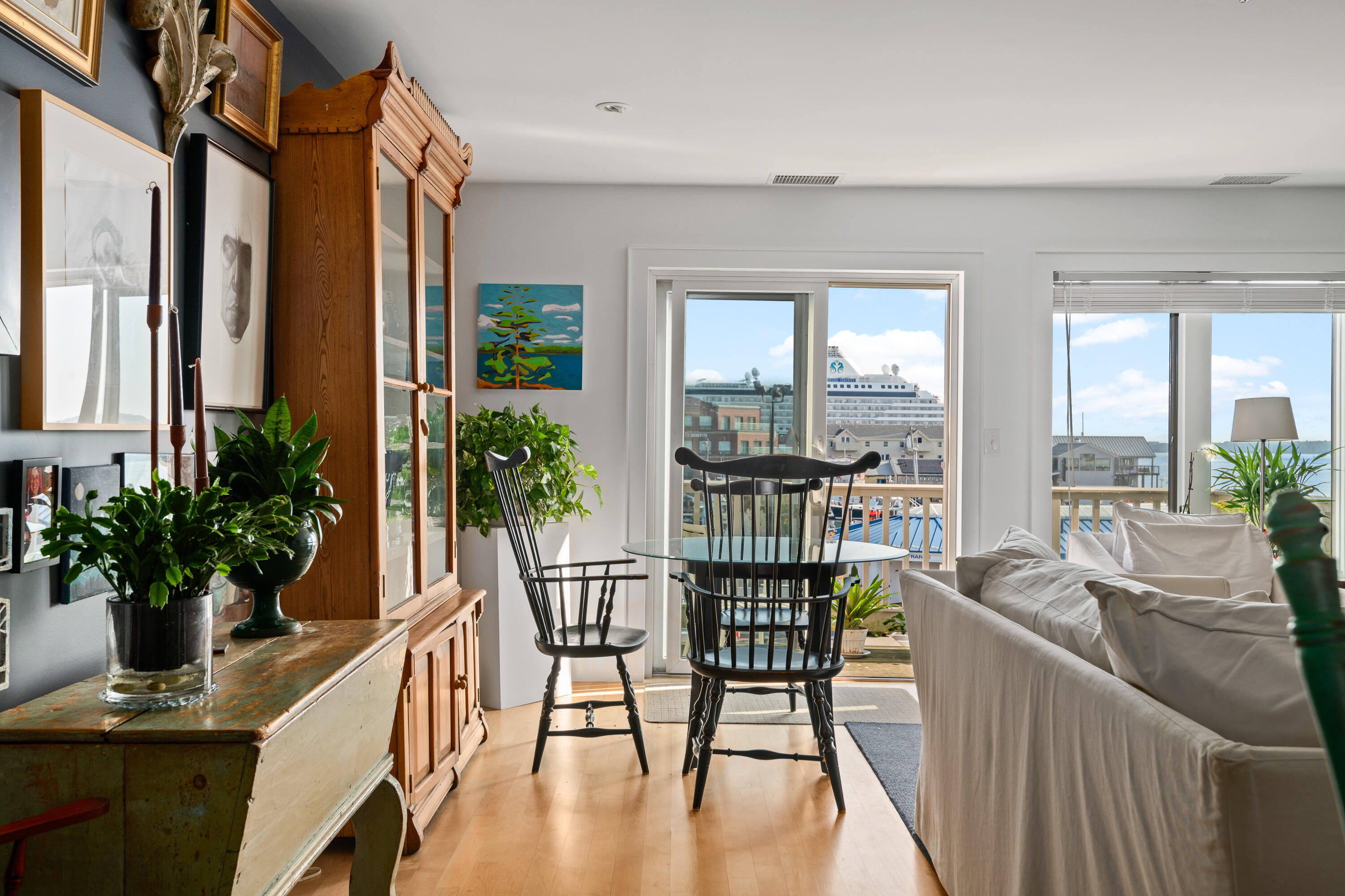 103 Chandlers Wharf 103