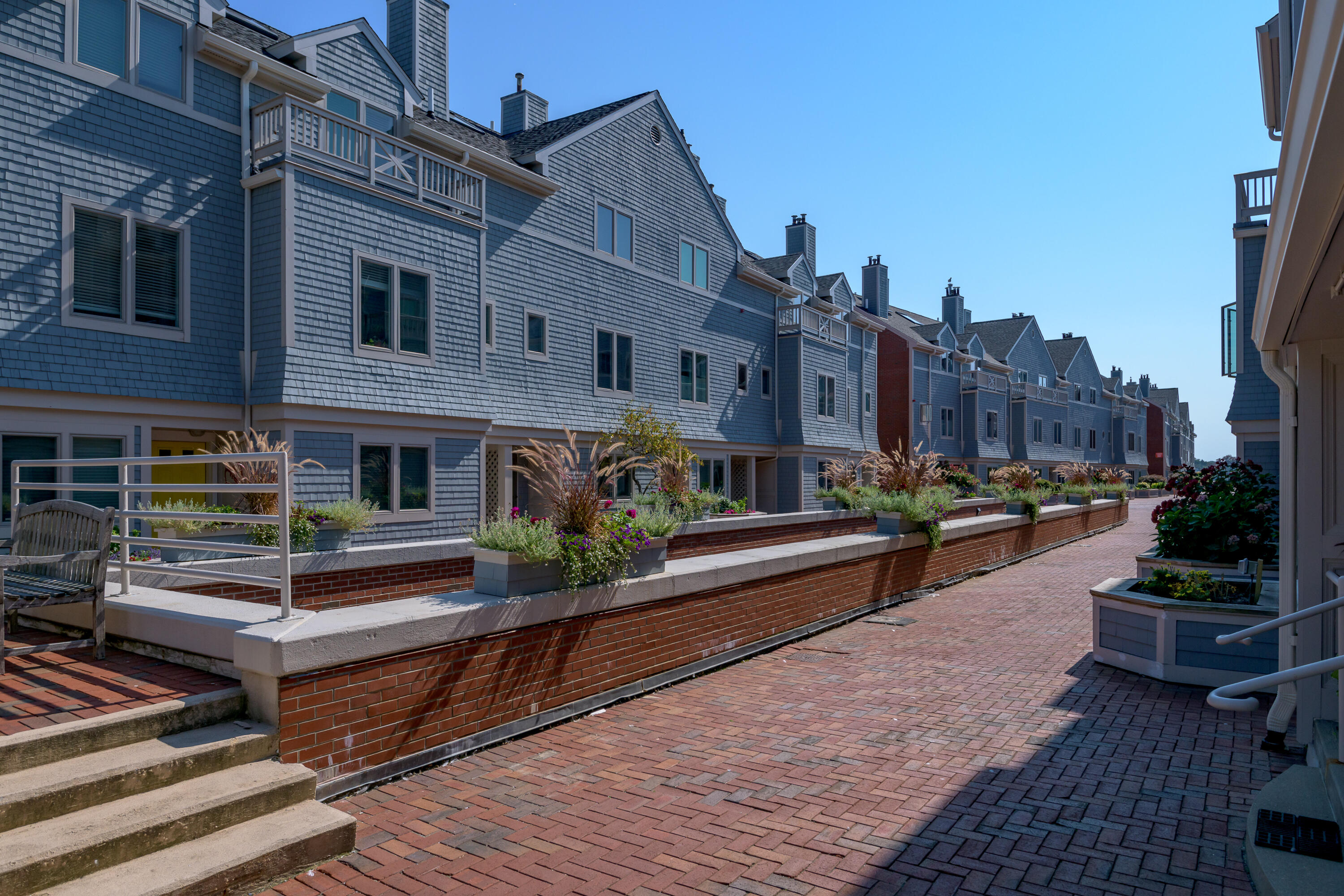 103 Chandlers Wharf 103