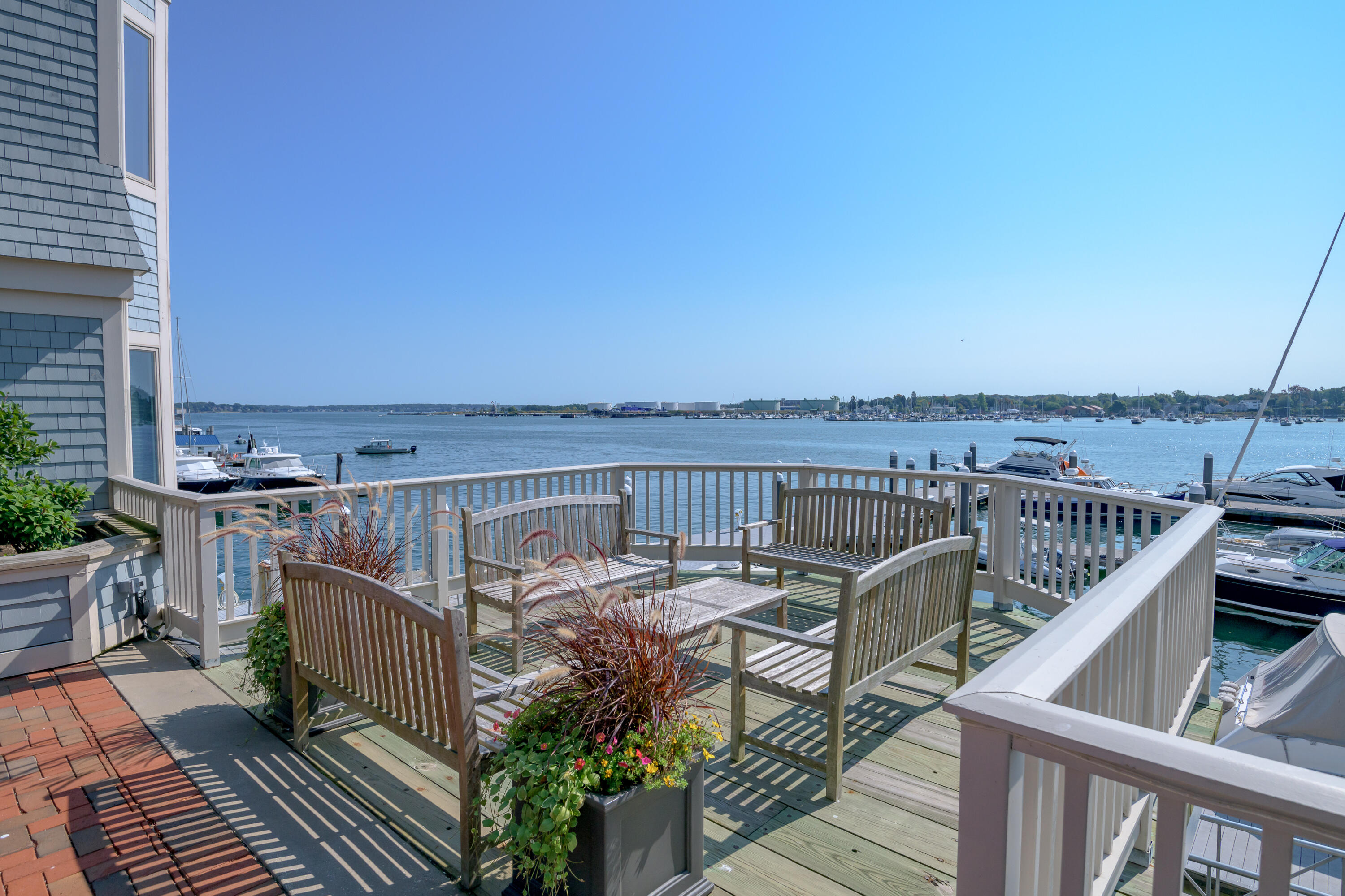 103 Chandlers Wharf 103