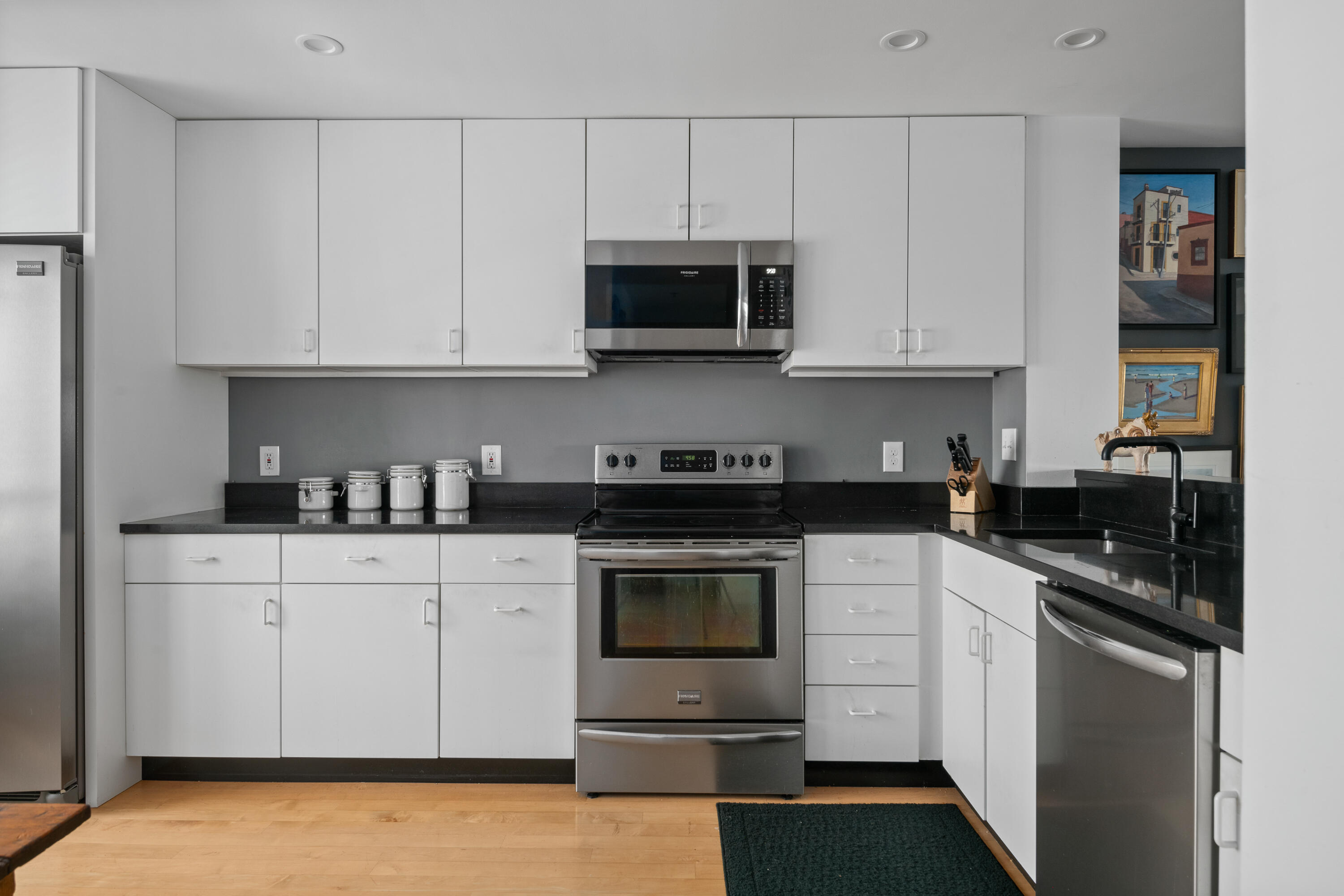 103 Chandlers Wharf 103